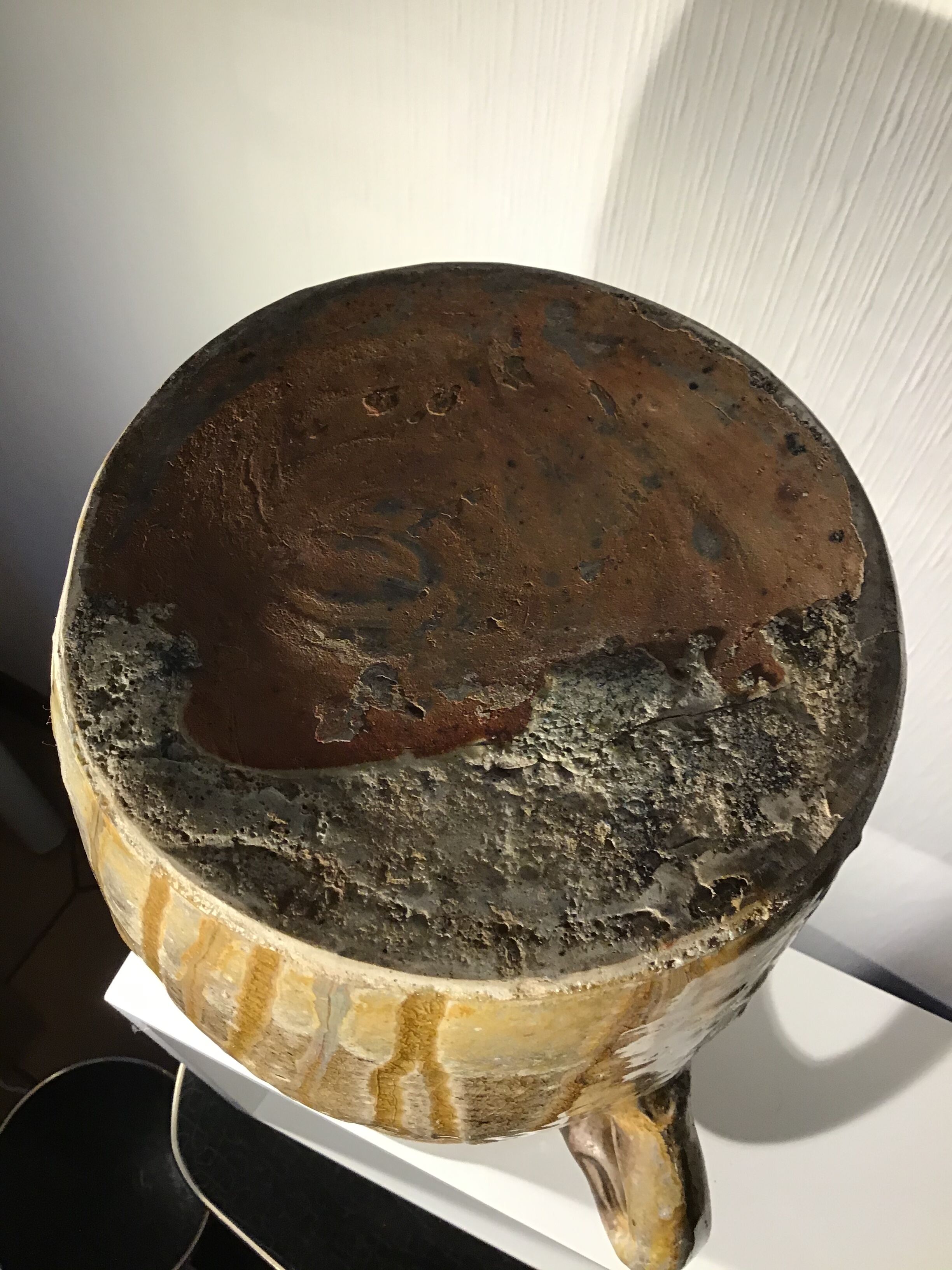 Milk pot made of 19th century Puisaye sandstone