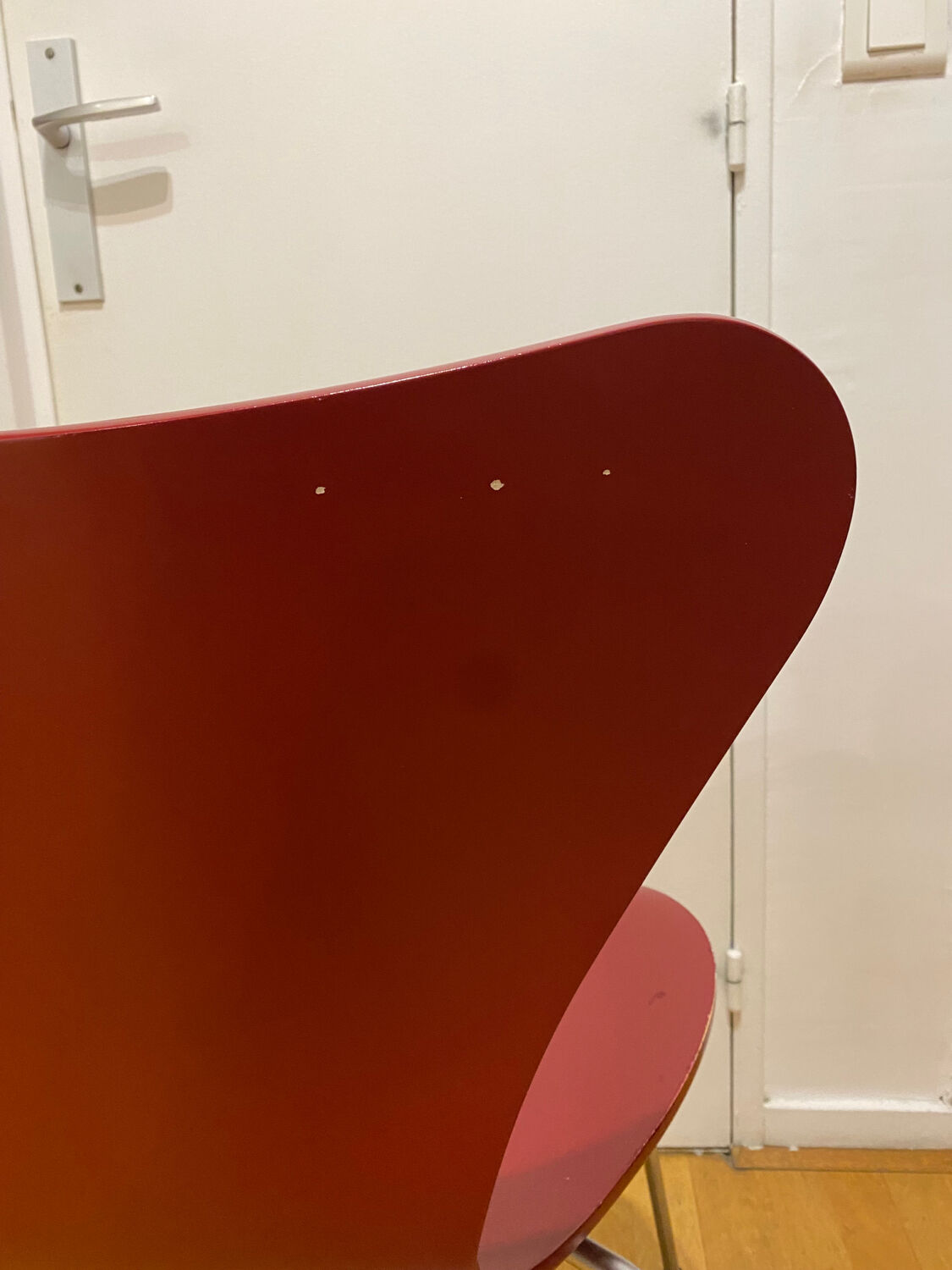 Series 7 chair by Arne Jacobsen for Fritz Hansen