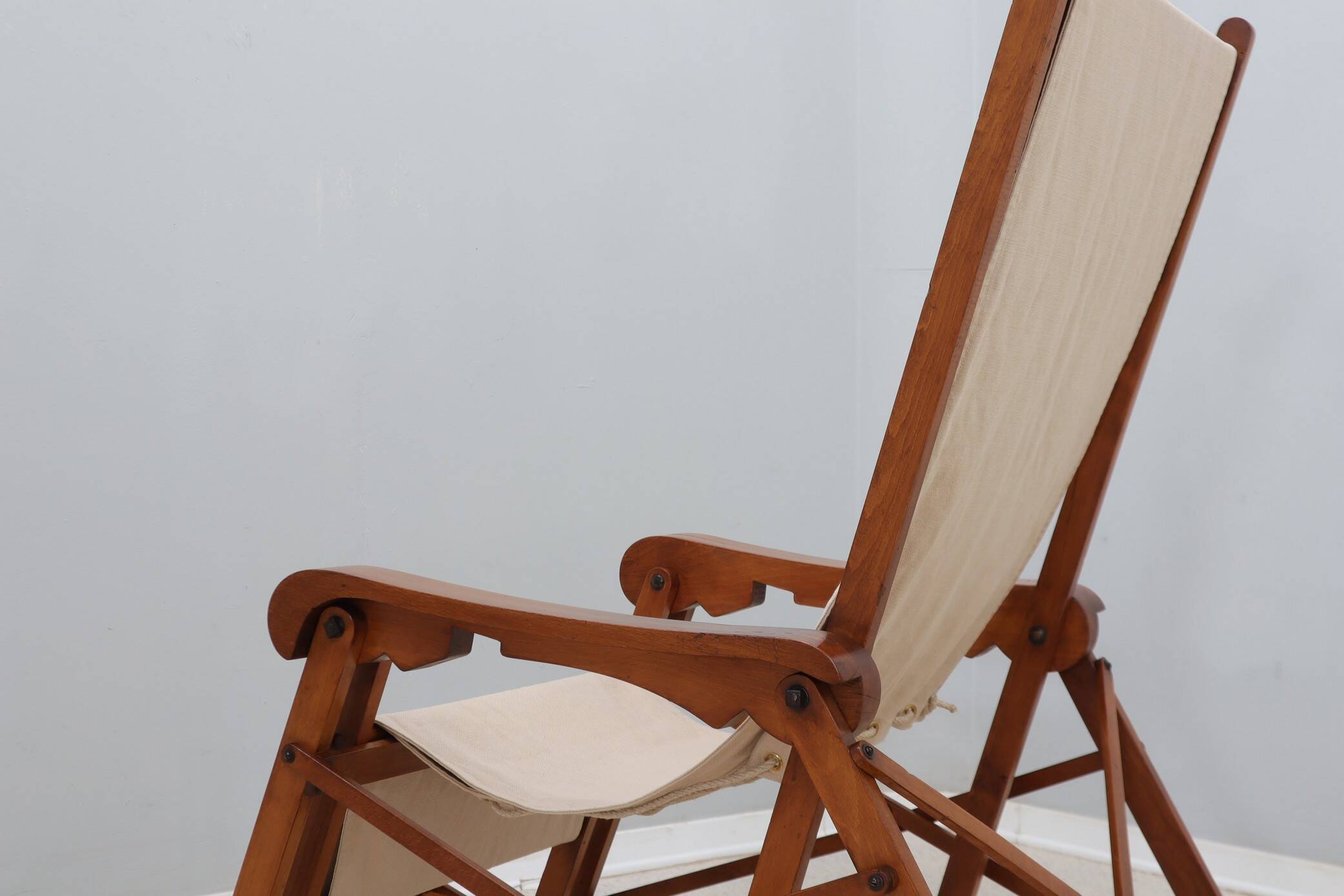 Mid century F.lli Castelli folding deck chair 1940s