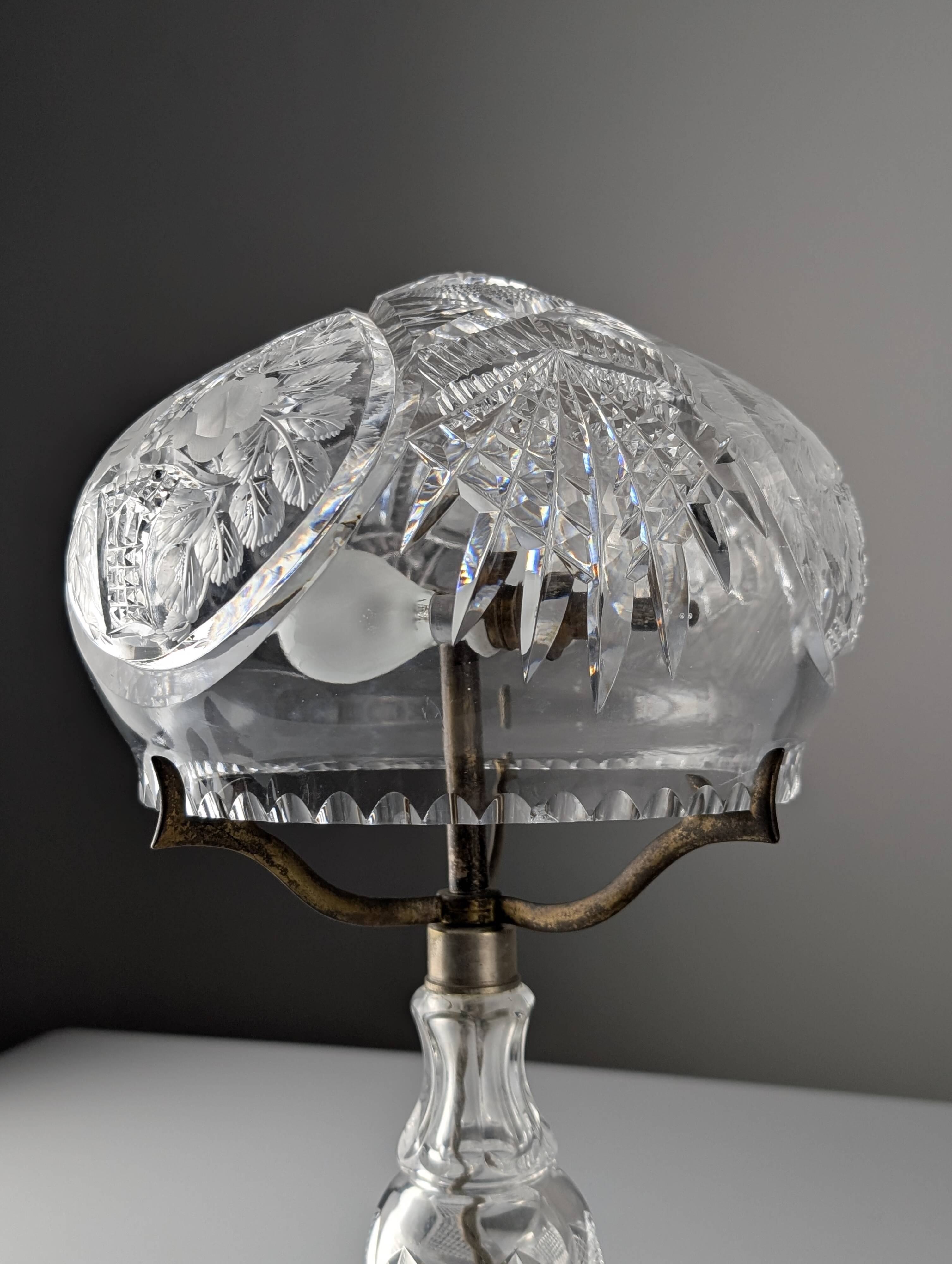 French Art Deco Cut Crystal 'Mushroom' Table Lamp, 1920s