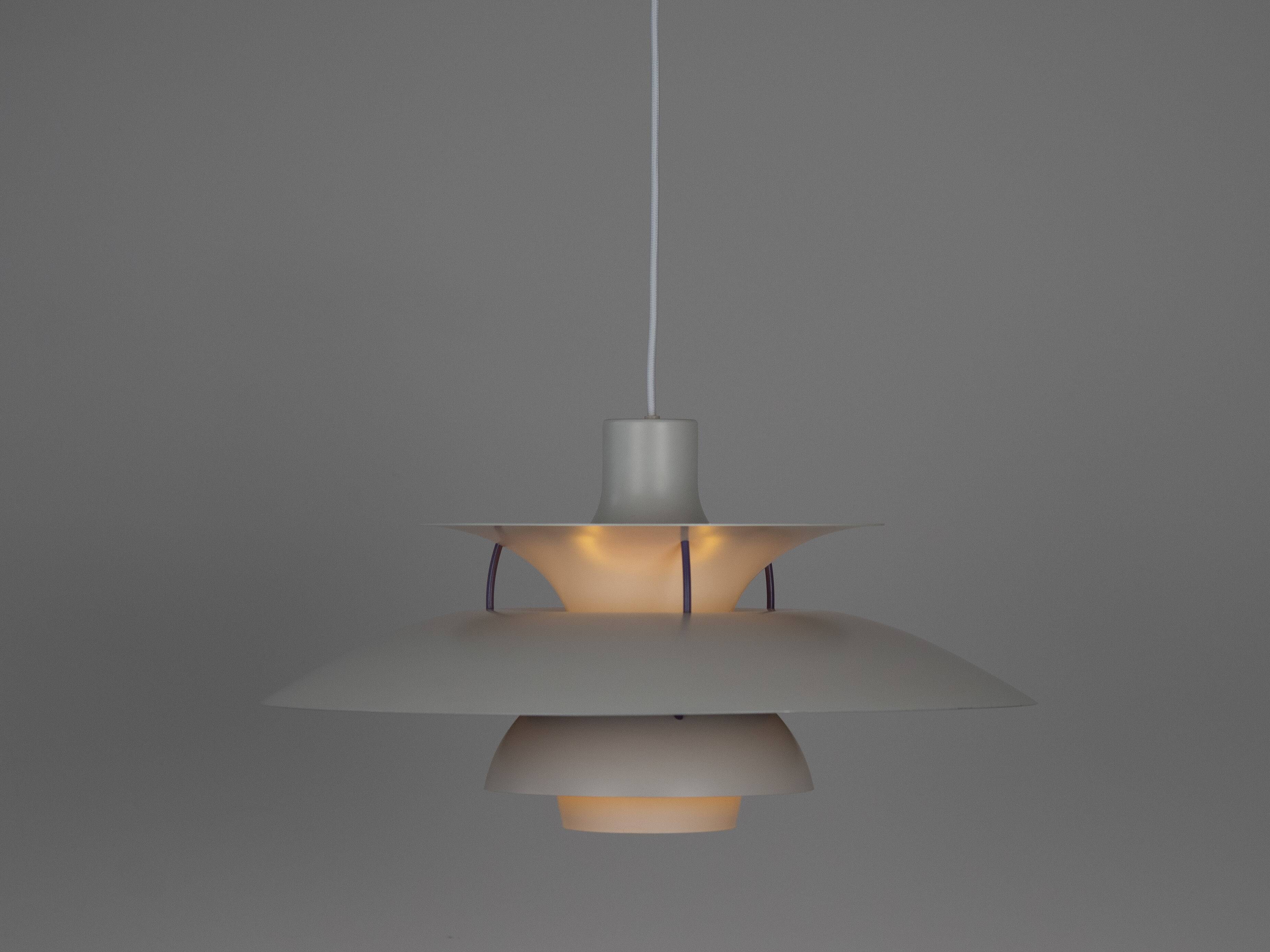 Danish vintage PH 5 pendant lamp by Poul Henningsen, Louis Poulsen, 1958