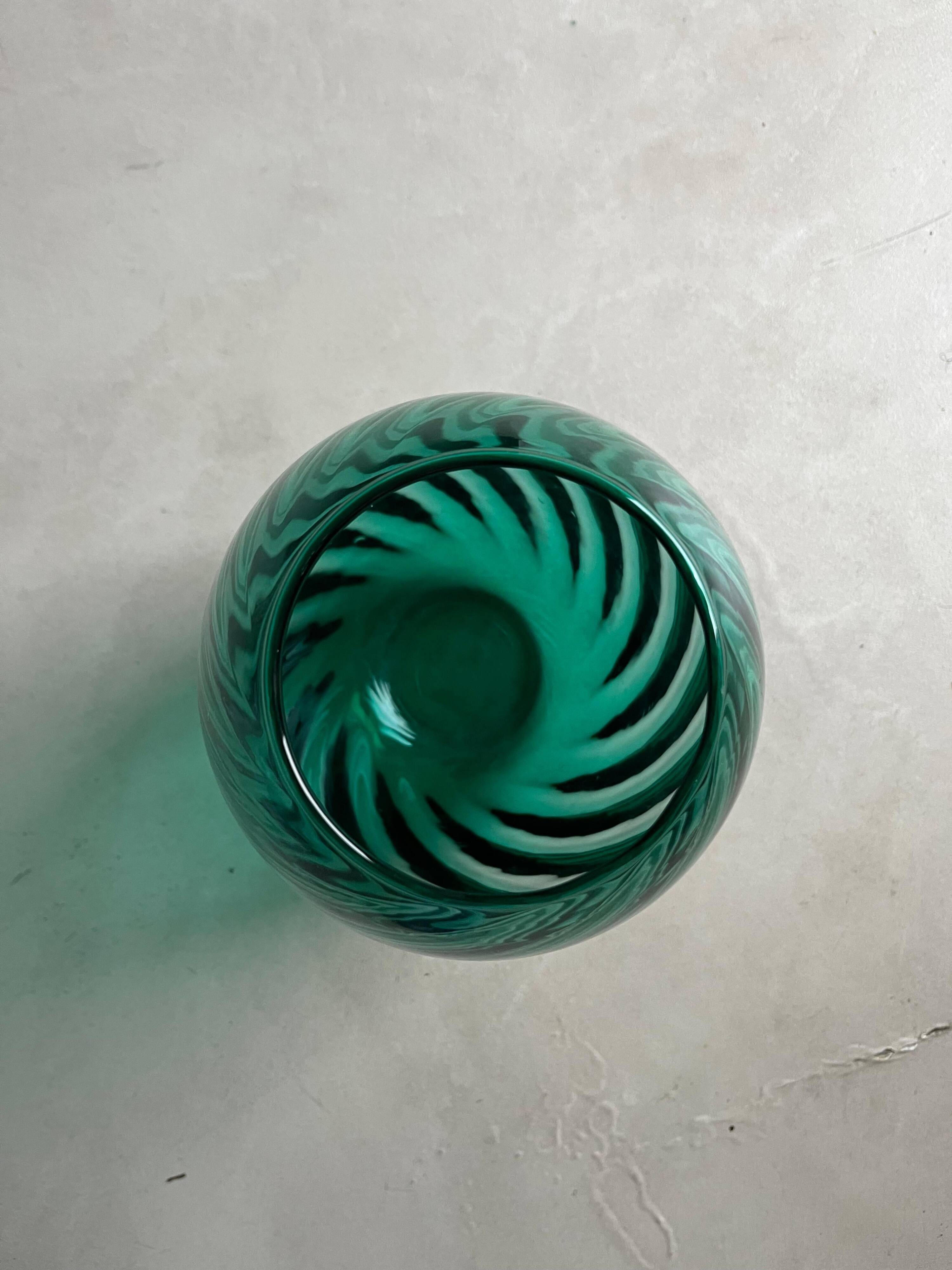 Large Green Murano vase by IVM Mazzega, art spiral glass