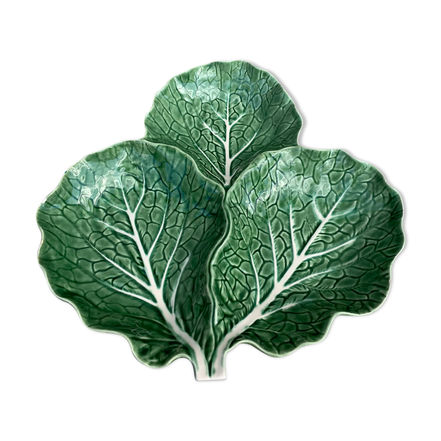 Dish dabbling 3 cabbage leaves