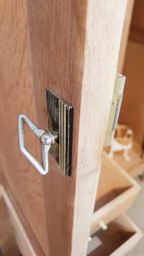 Vintage mirror cabinet