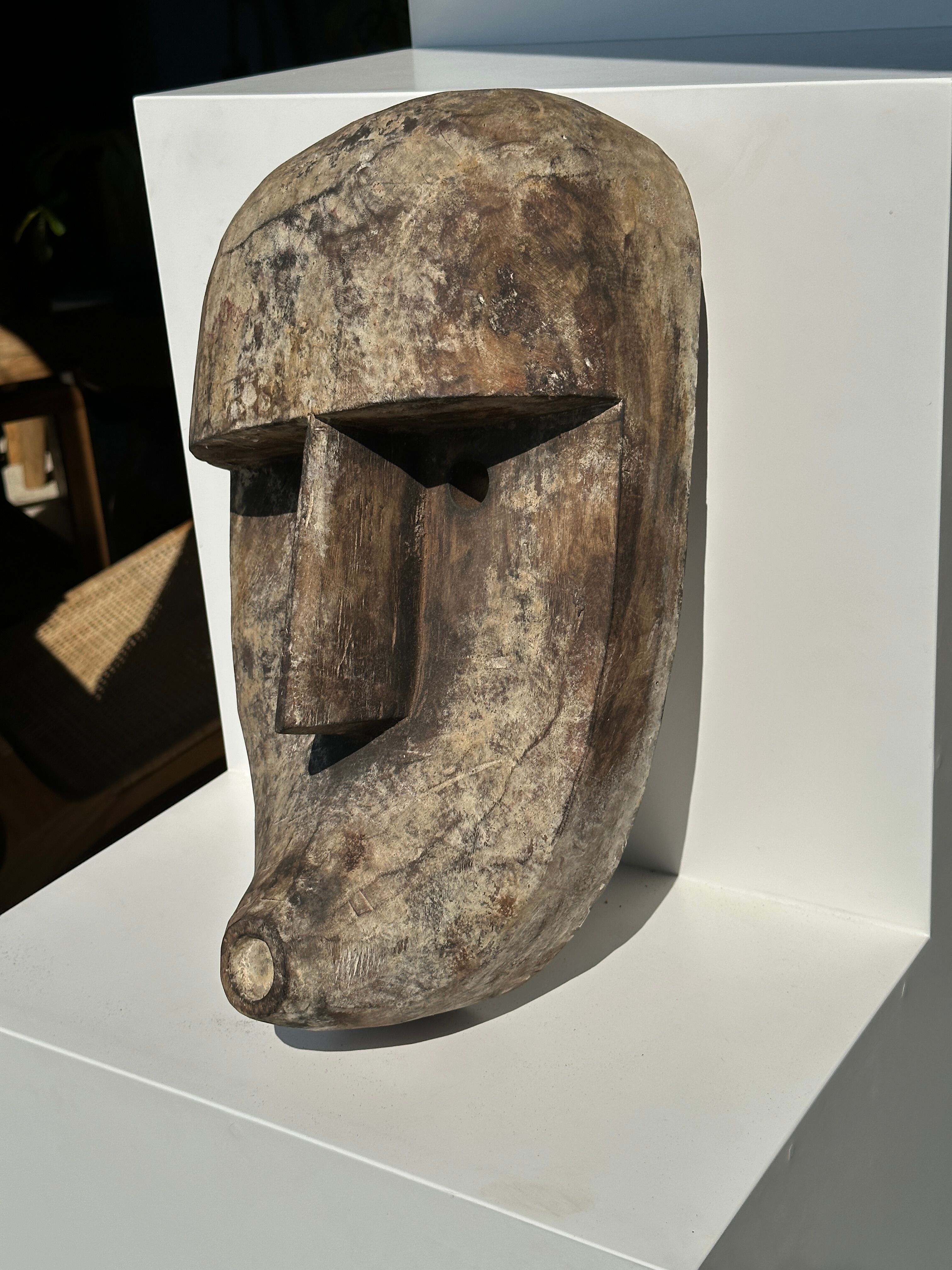 Large Timor mask in patinated wood H:50cm (2)