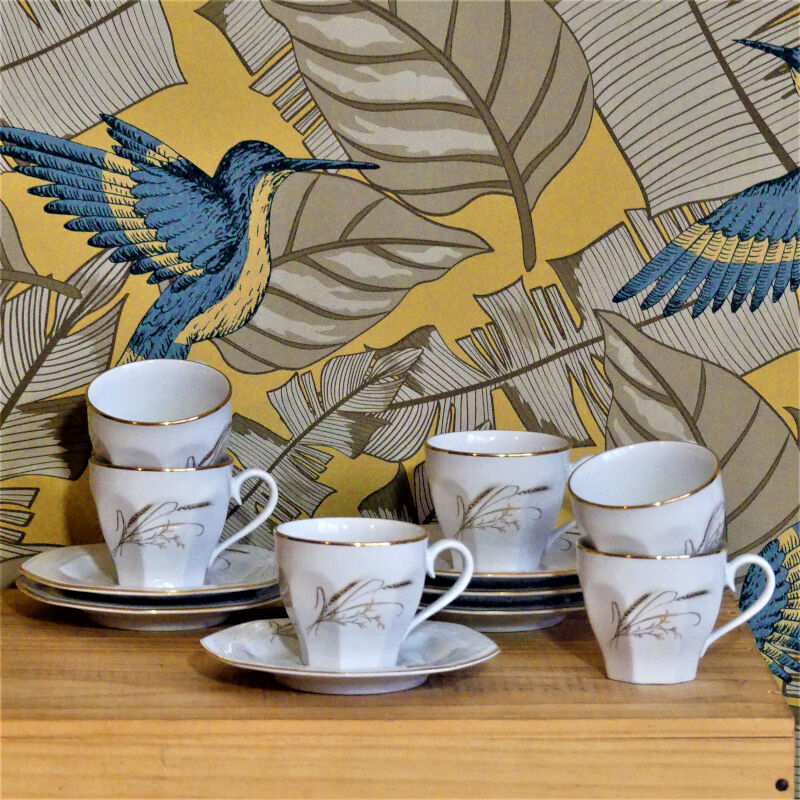 Six tasses à café vintage en porcelaine italienne estampillées Tognana