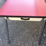 Table formica