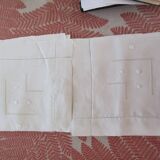 Drap brodé main ancien et ses deux taies coordonnées