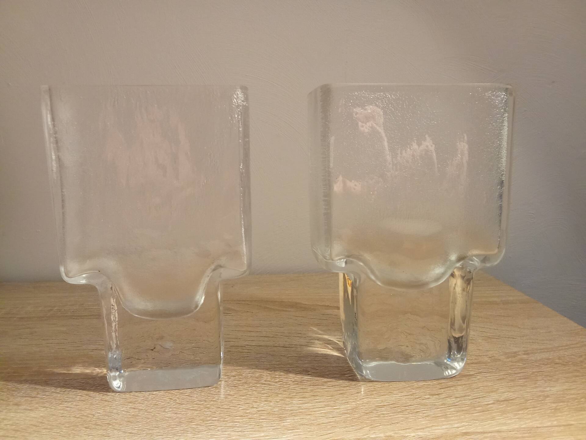 Paire de vases Riedel