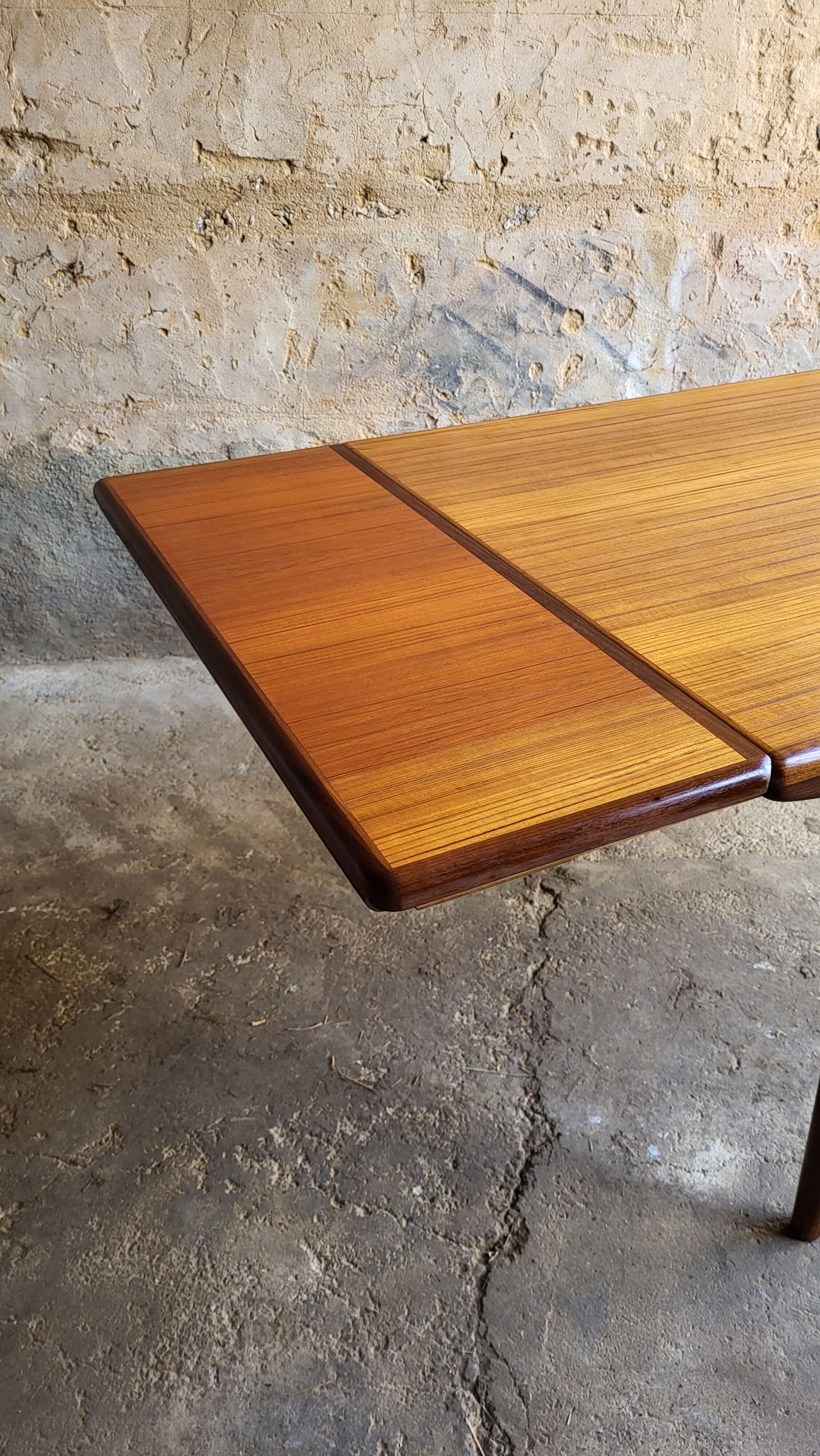 Dining table scandinavian style 60s teak
