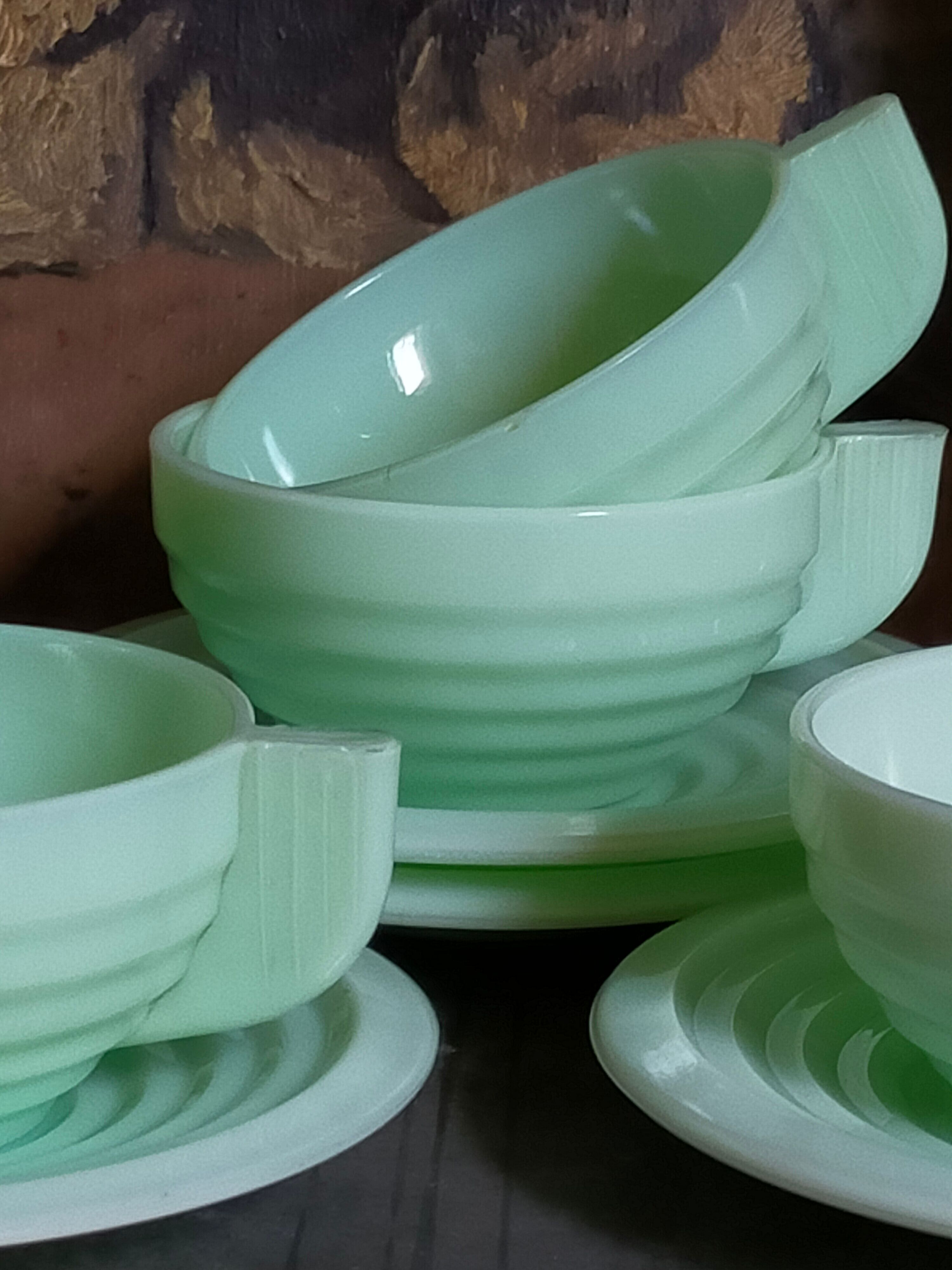 Four Art-Deco opaline cups