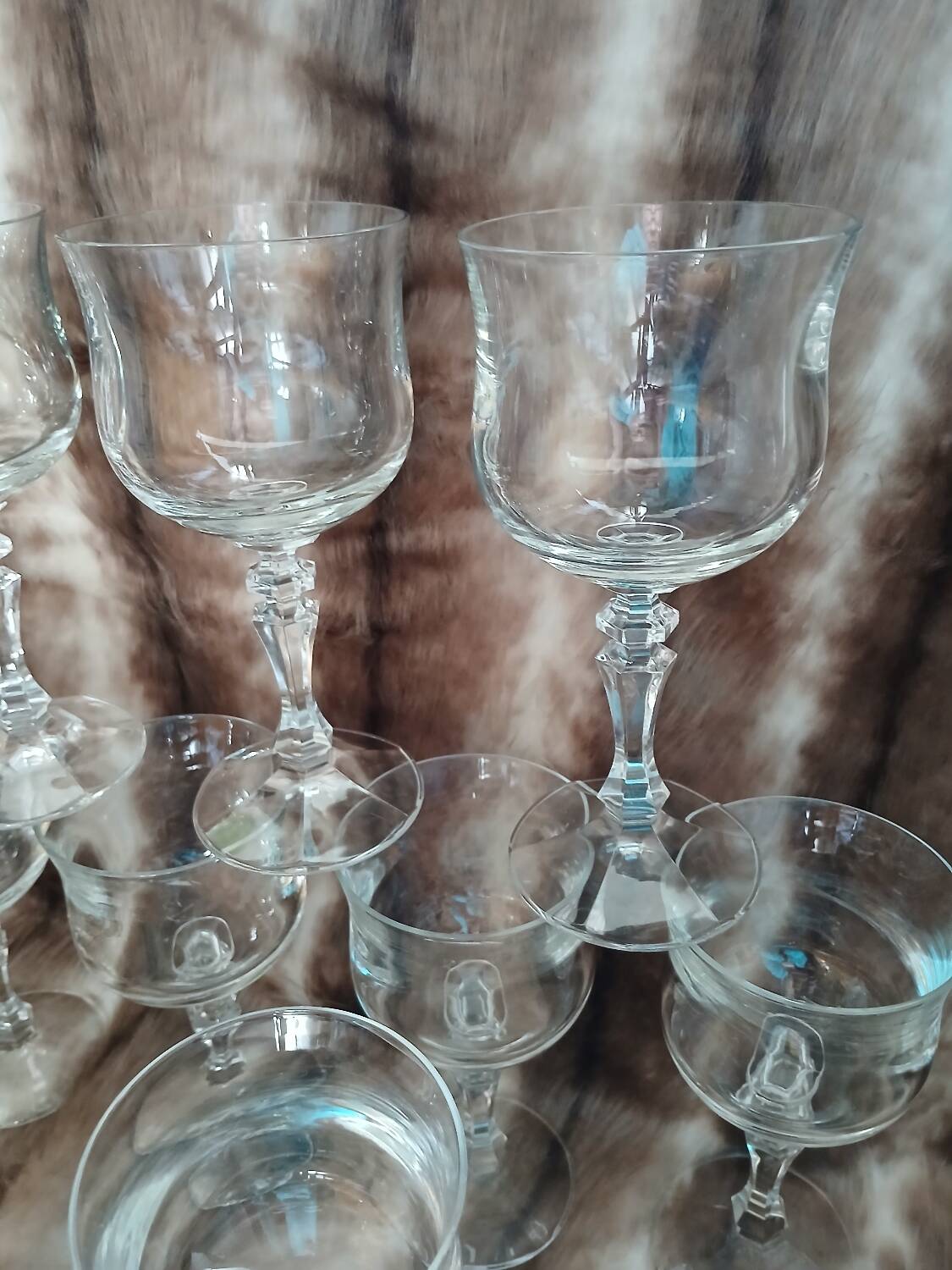 11 crystal stem glasses