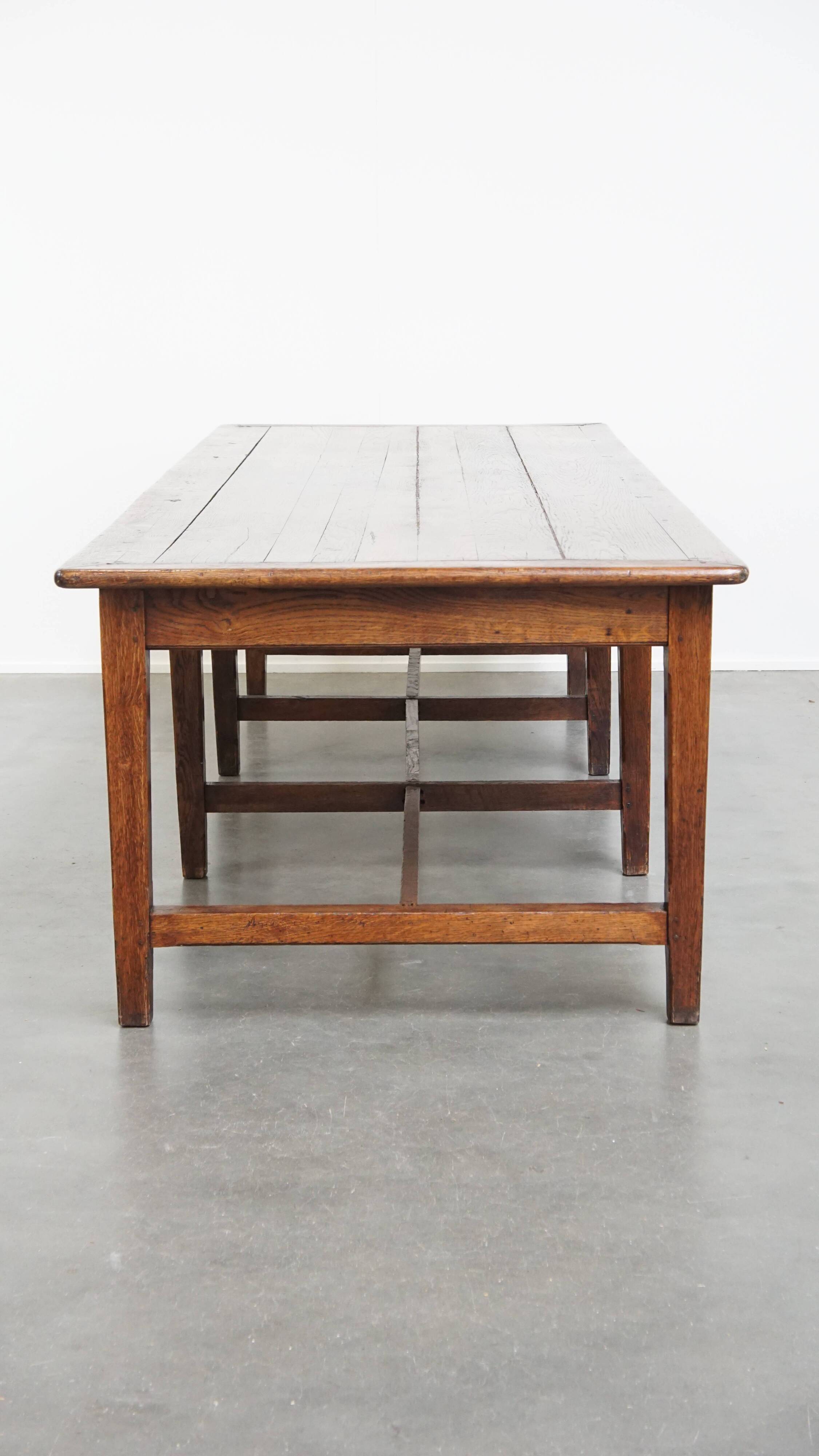 Grande table à manger ancienne en chêne anglais du début du XIXe siècle
