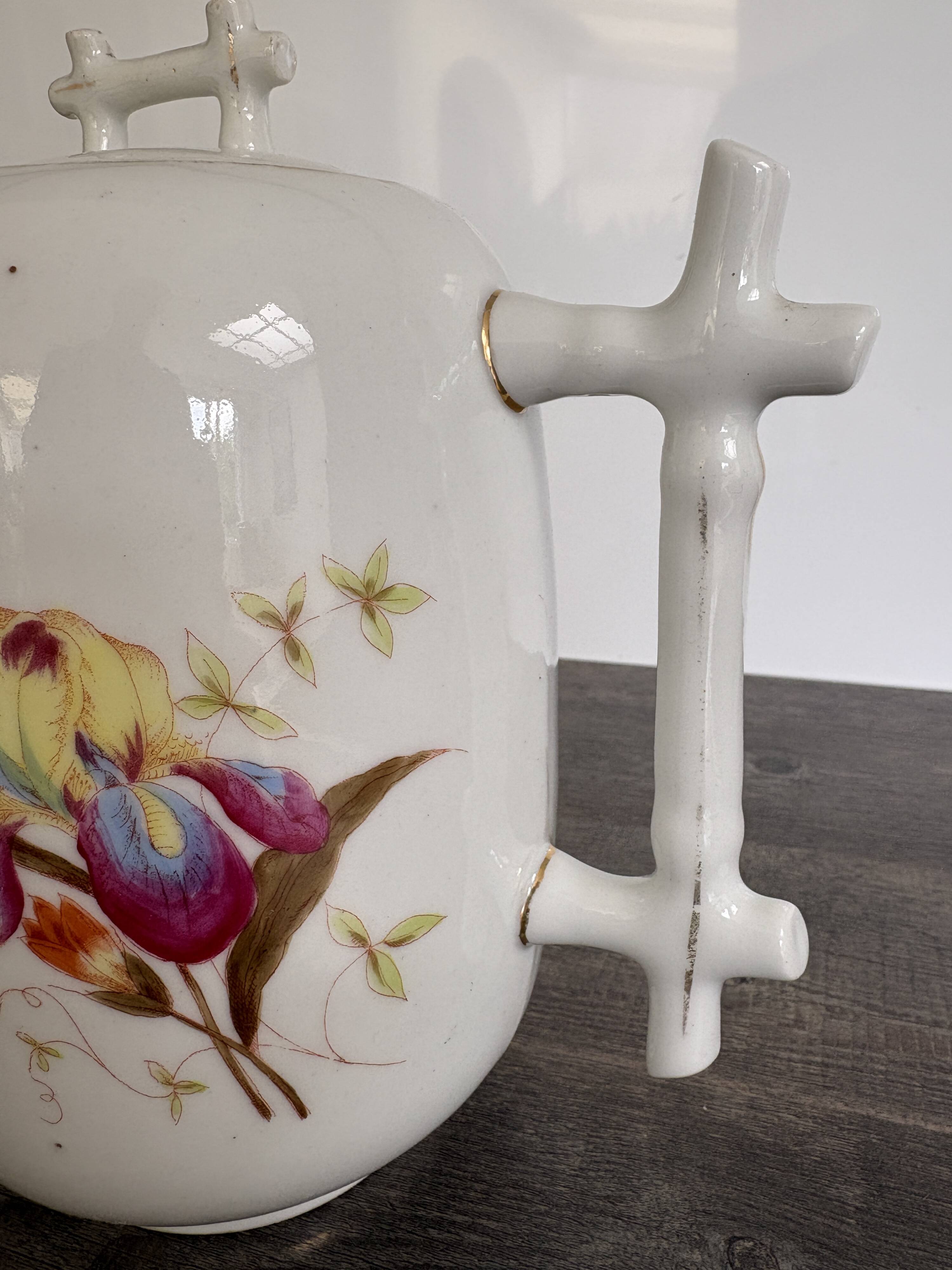 Antique 19th century Japanese style teapot