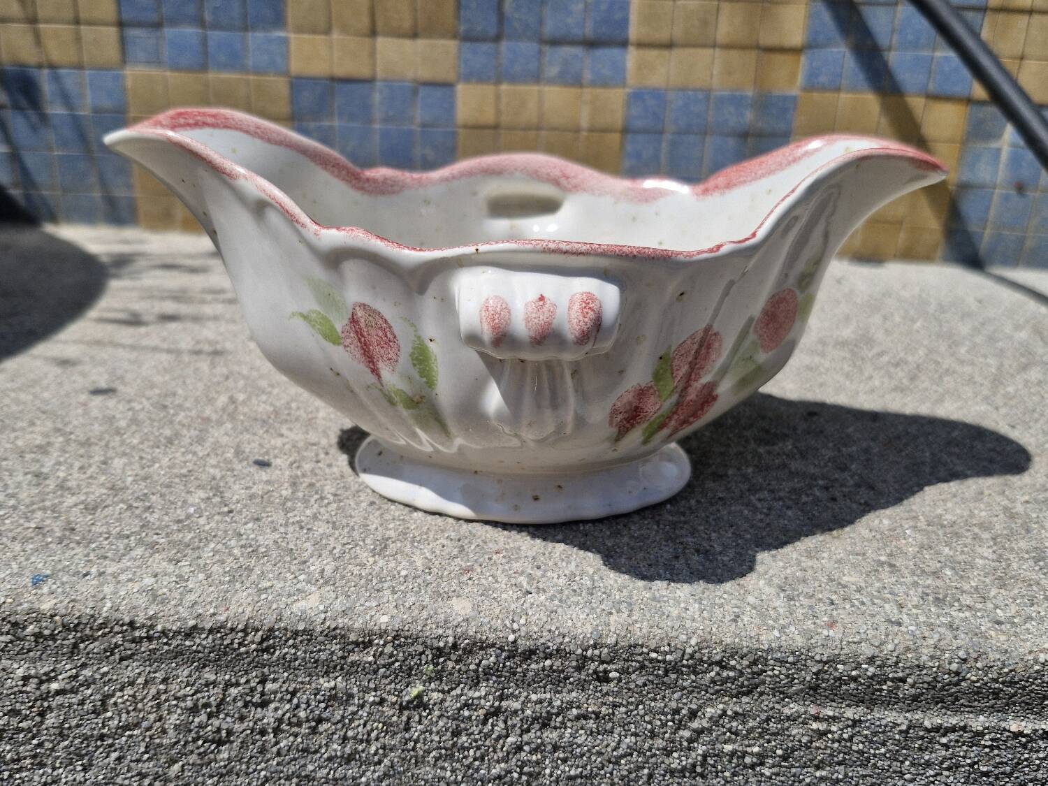 Sauceboat Salins France iron land