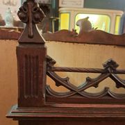 Neo-Gothic chest bench from the late 19th century