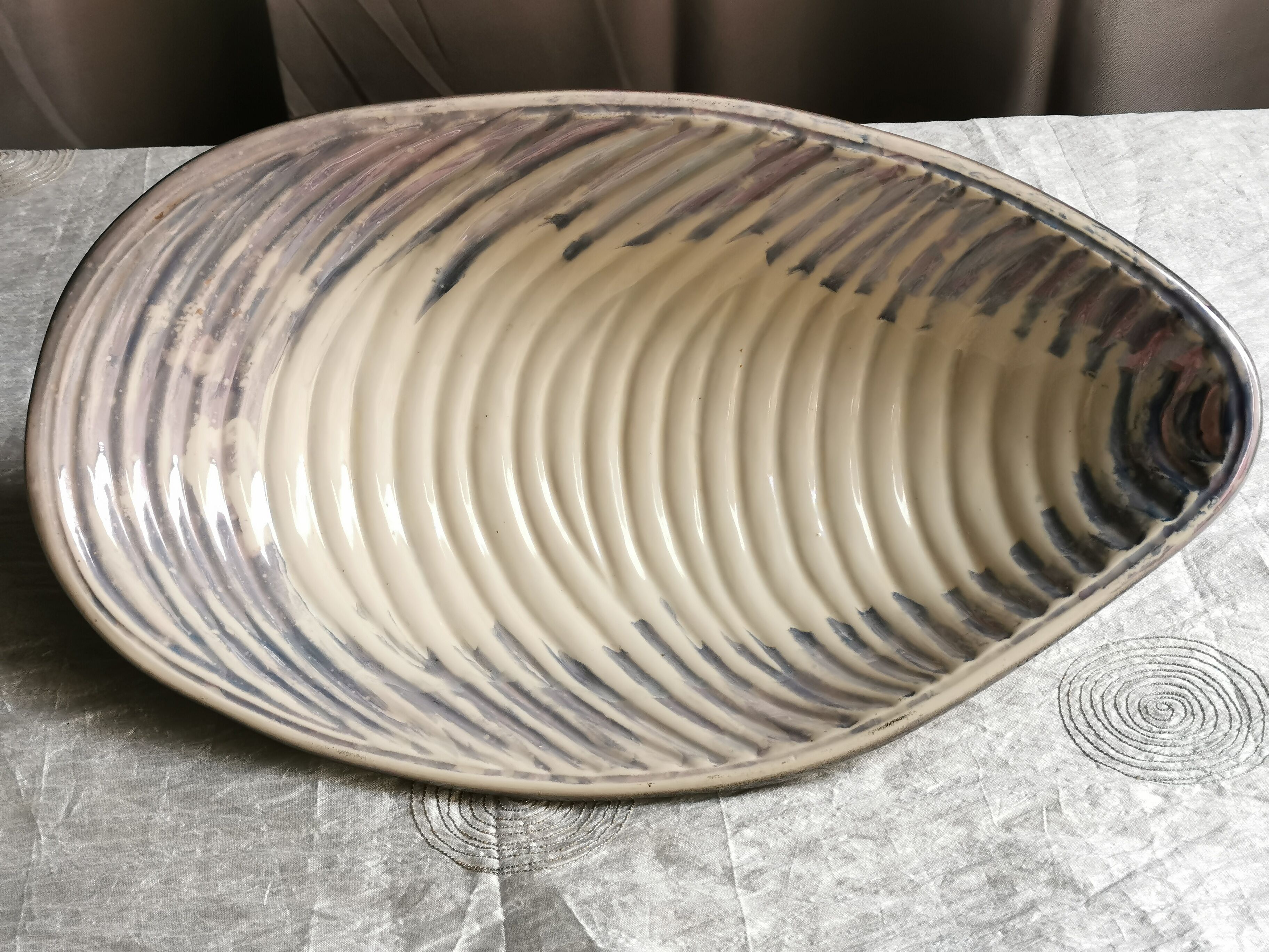 Vintage dish "oyster shell"
