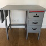 Children's desk