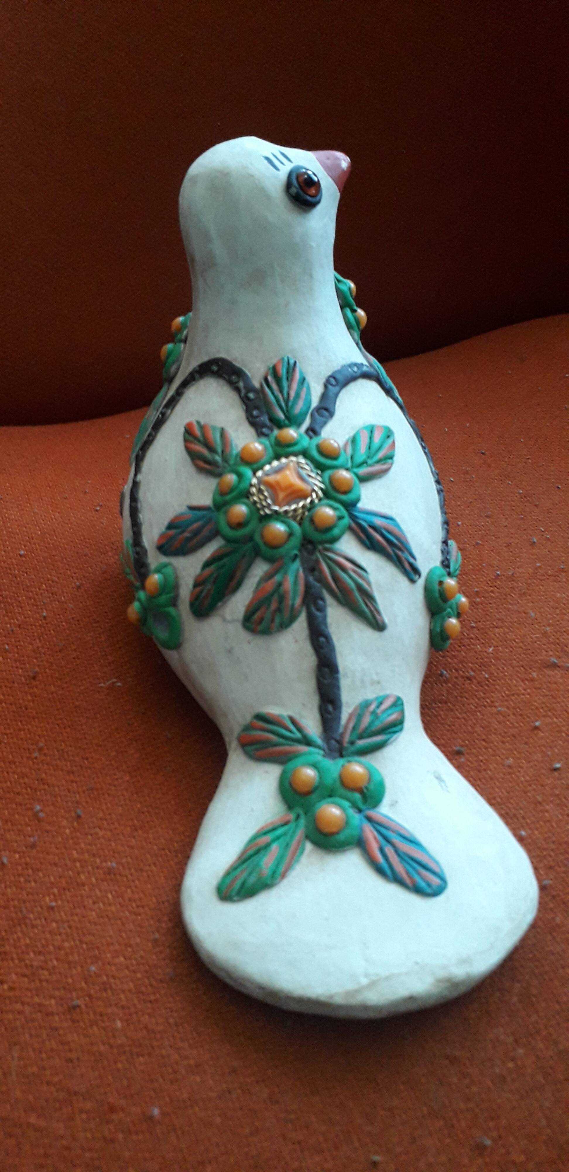 Very original vintage ceramic bird