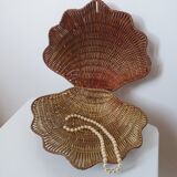 Box wicker shell