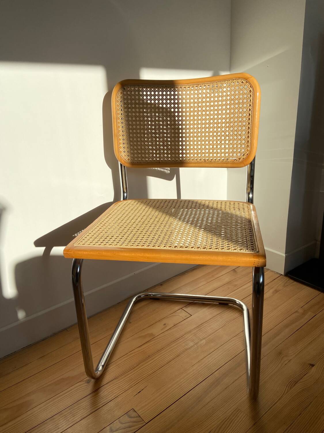 Paire de chaises cannées italiennes design Breuer