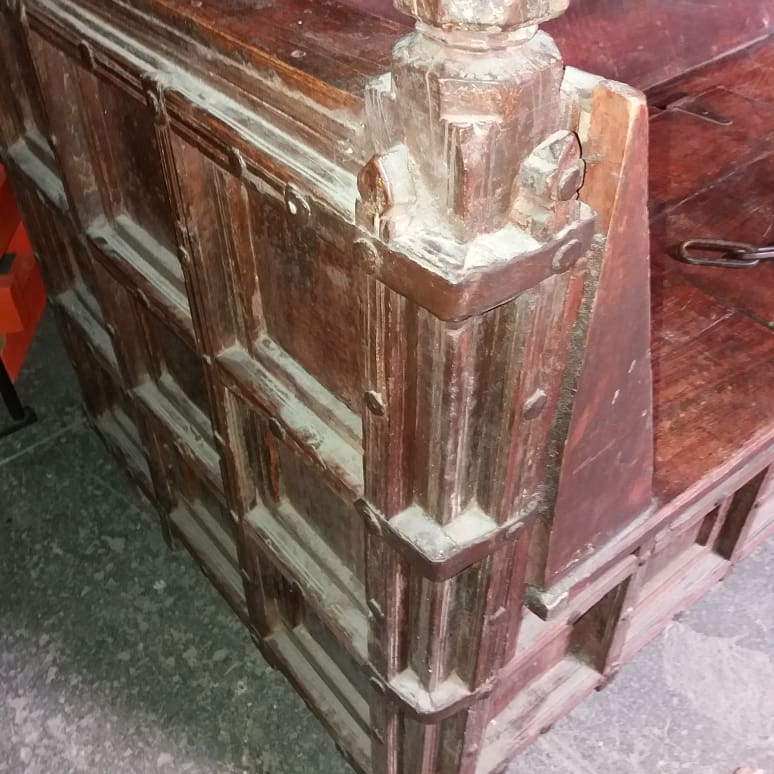 Bench originating from Rajasthan, 18th century