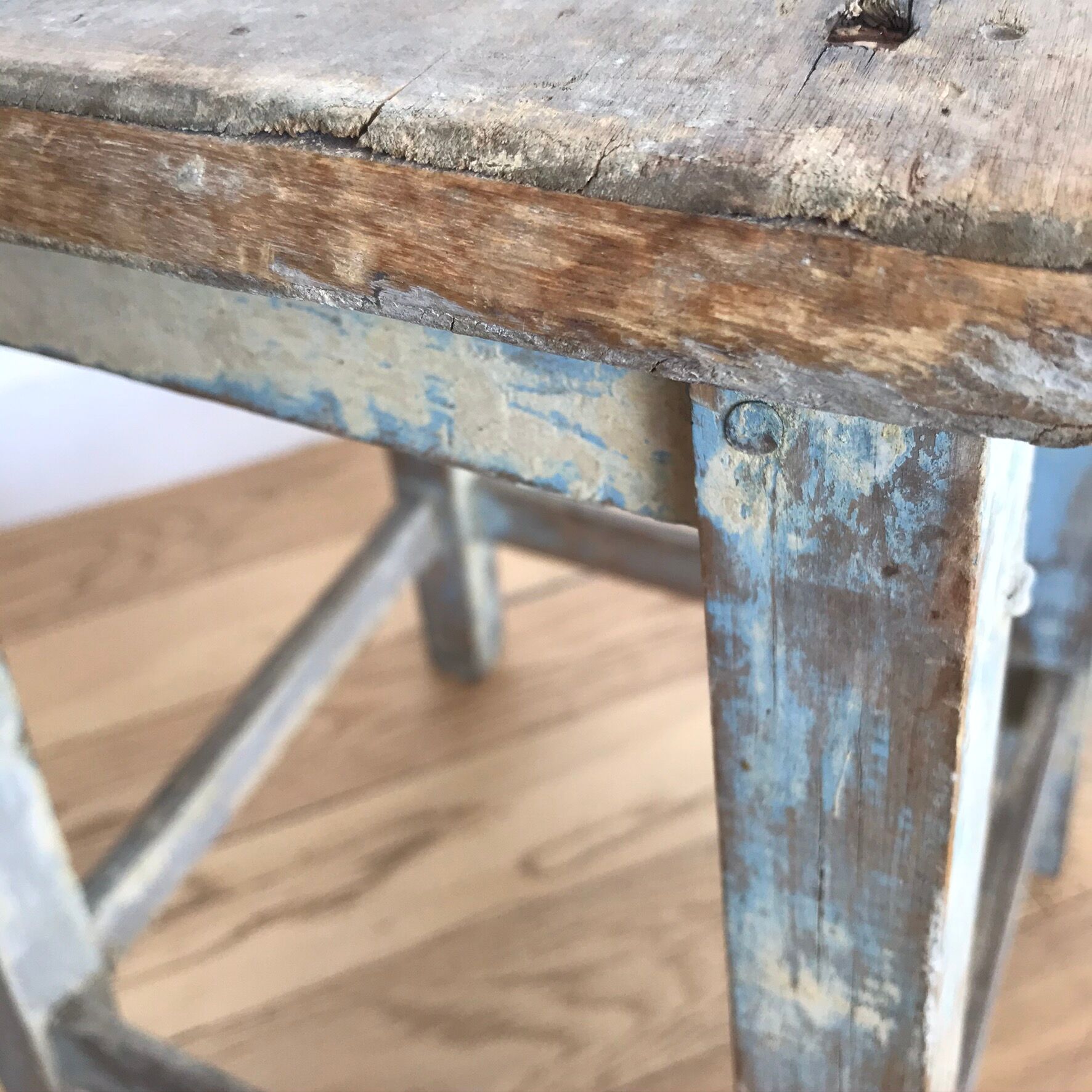 Vintage wooden painter's workshop tabouret
