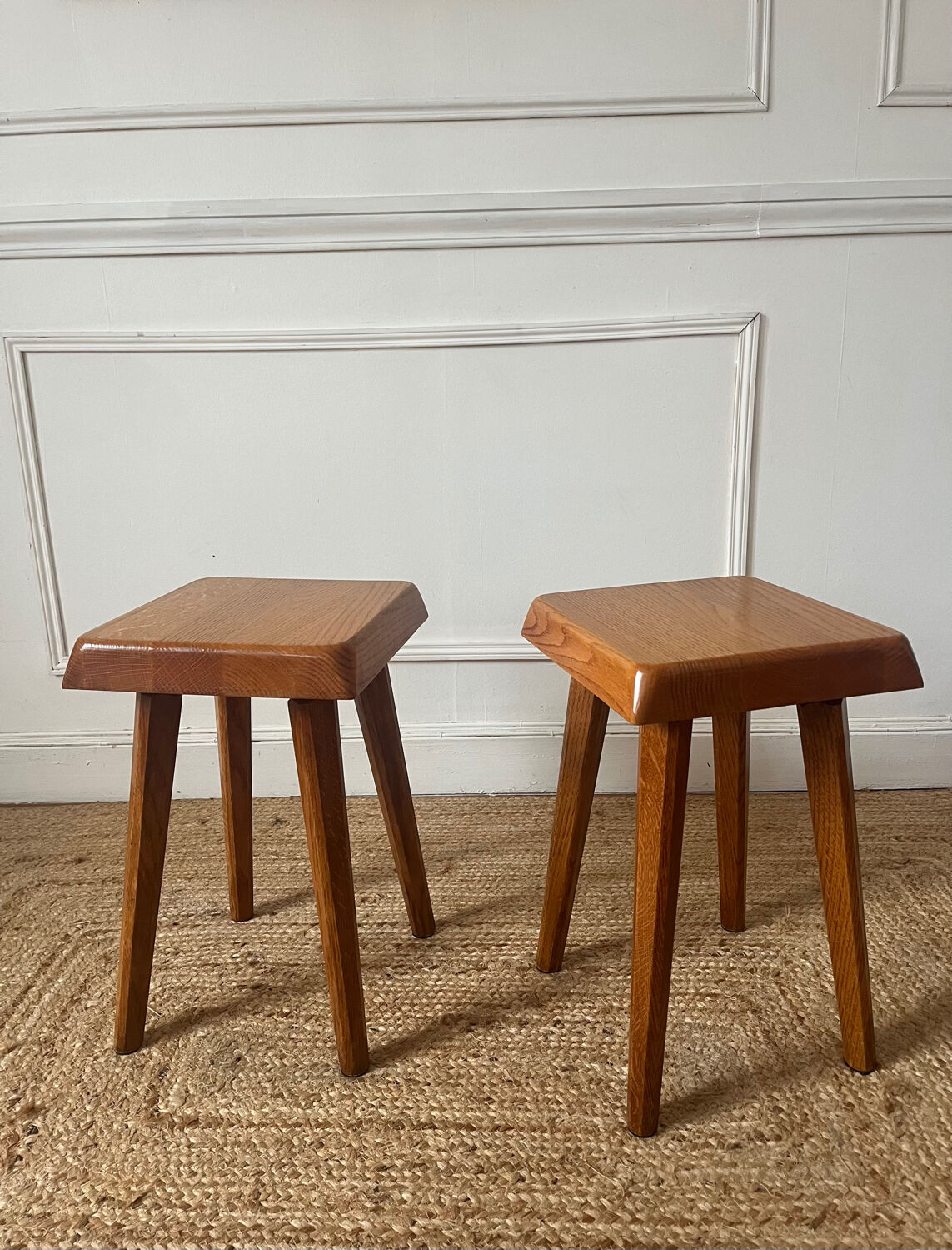 Elm stool S01 Pierre Chapo