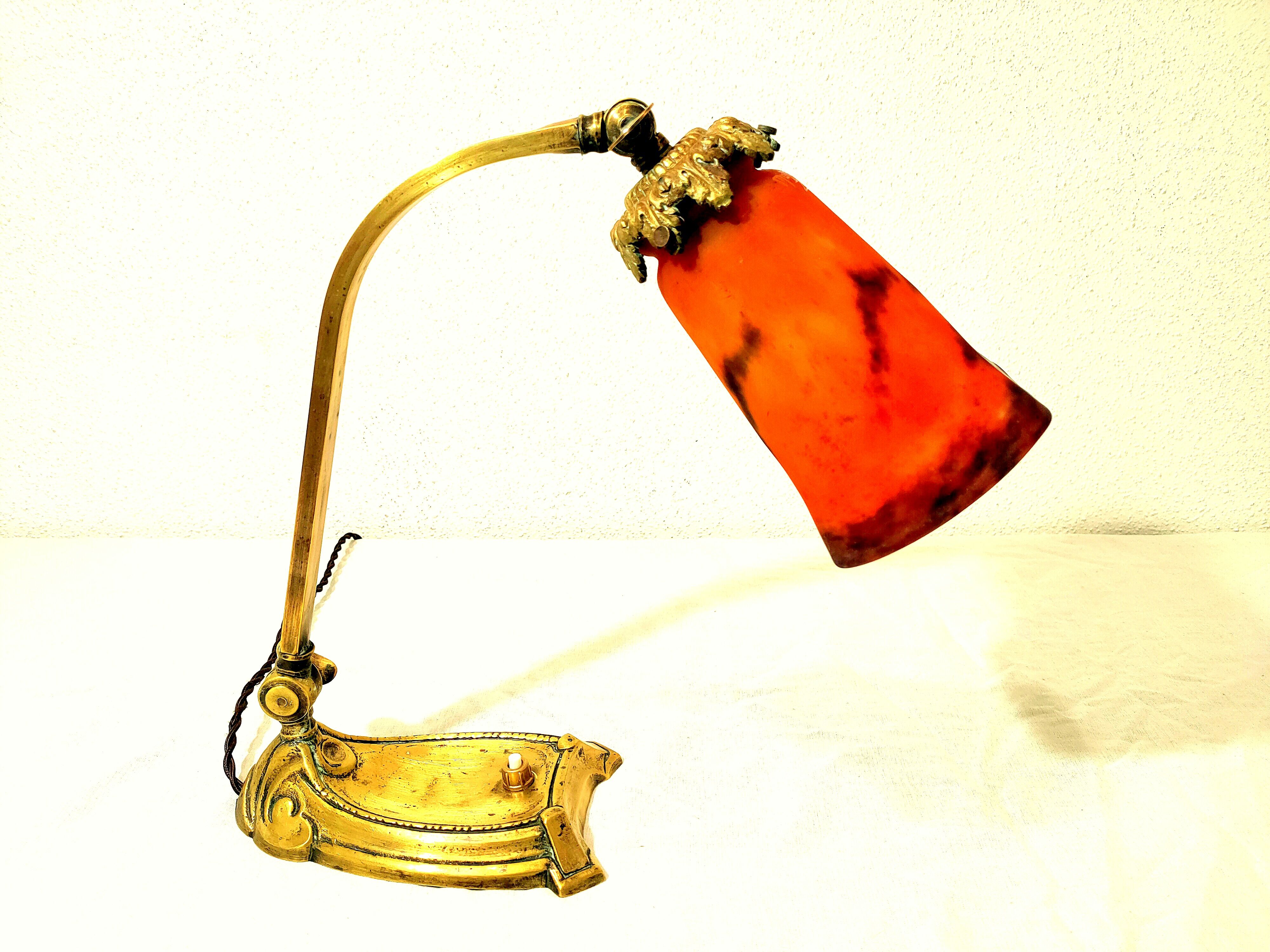 Art-nouveau lamp articulable bronze foot with glass paste shade muller lunéville