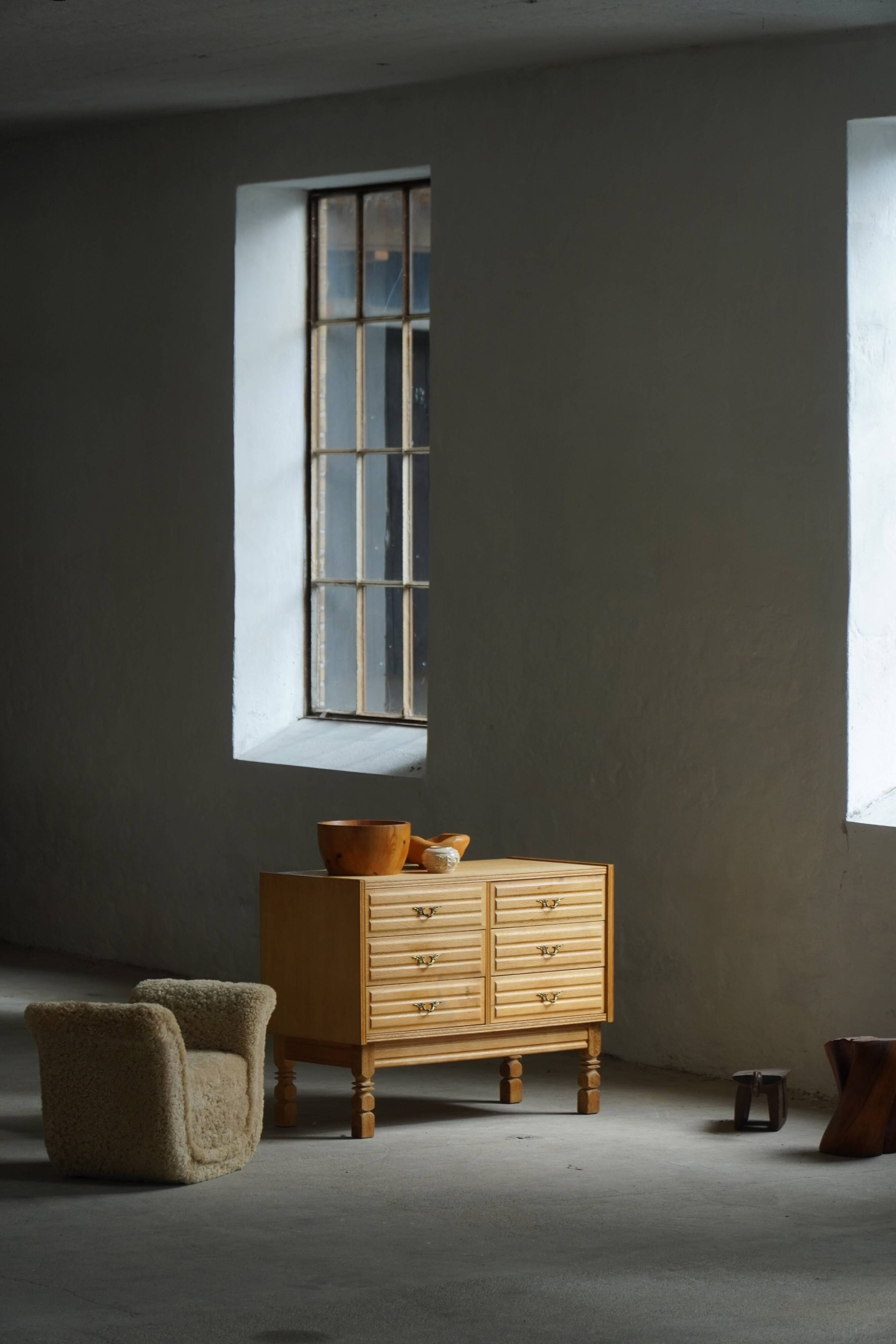 Commode danoise de style « Mid-Century Modern », en chêne, années 1950