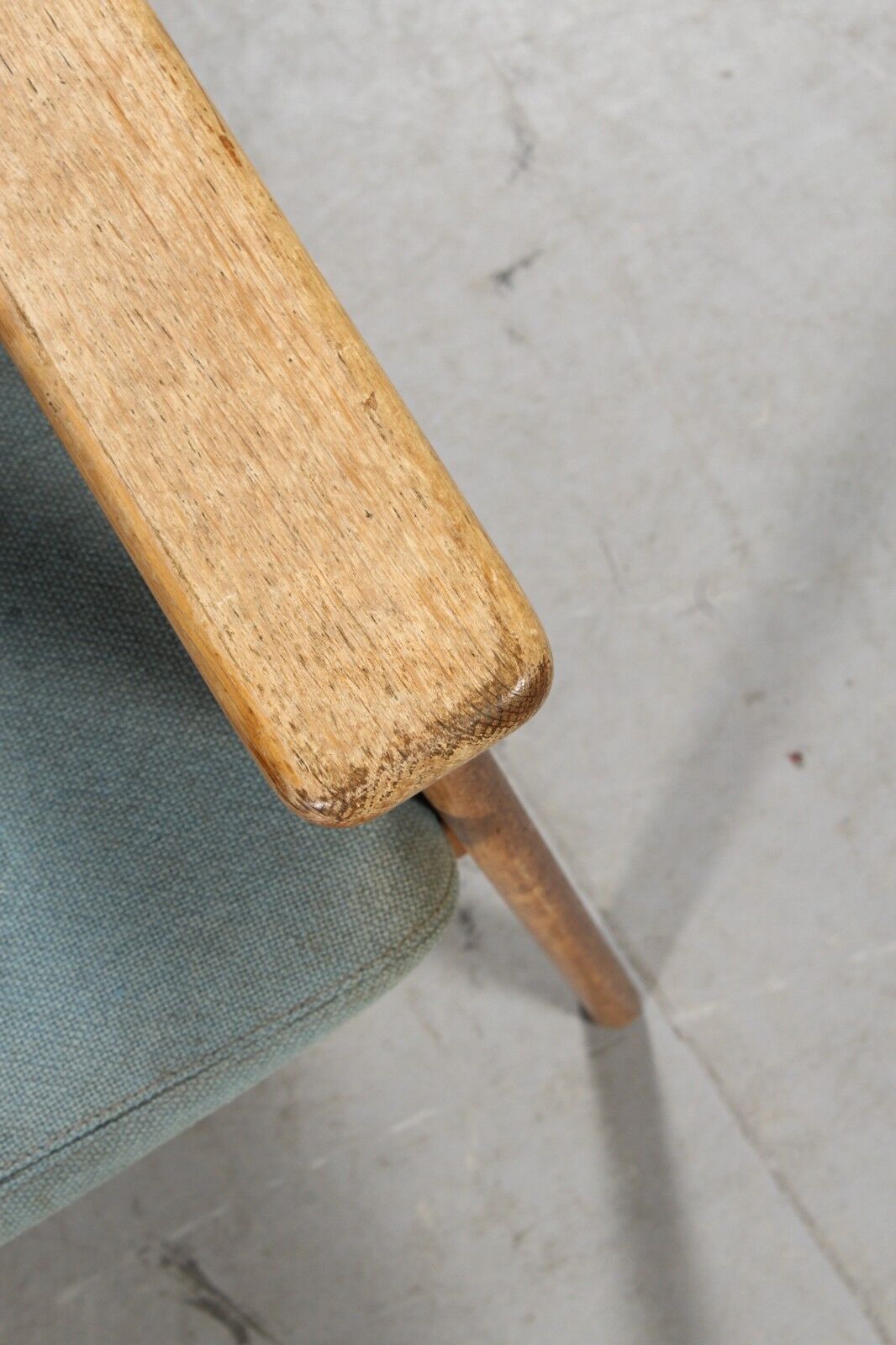 Fauteuil à haut dossier, chêne