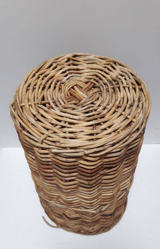 High basket 55cm round rattan old