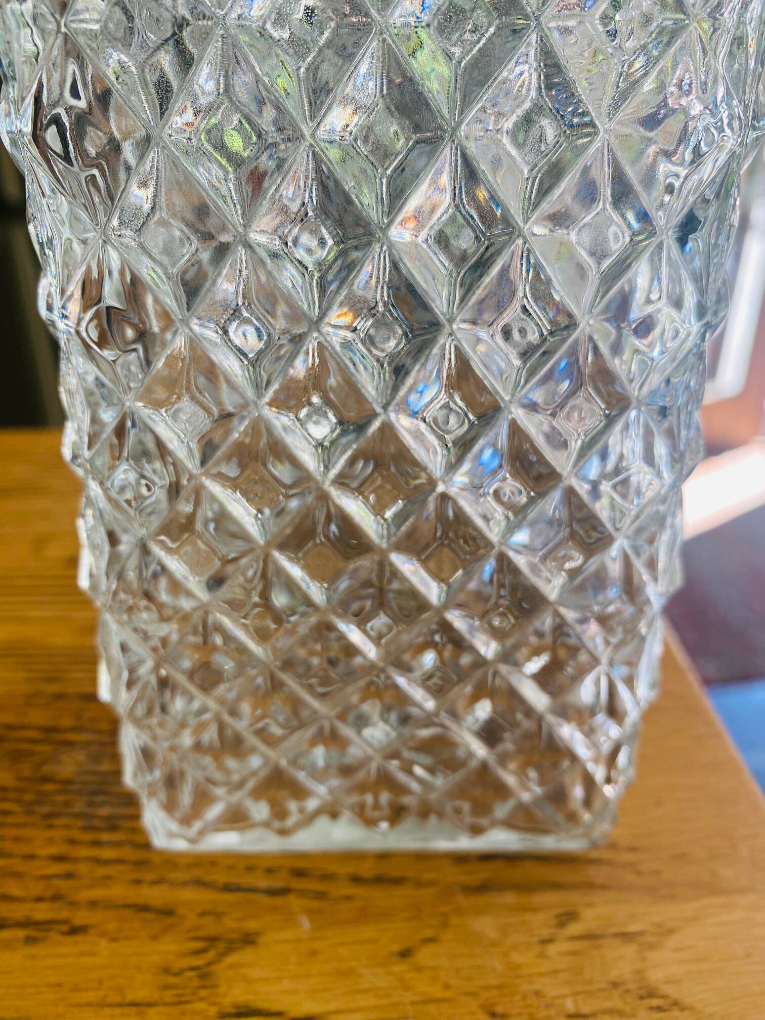 Diamond point crystal whiskey decanter