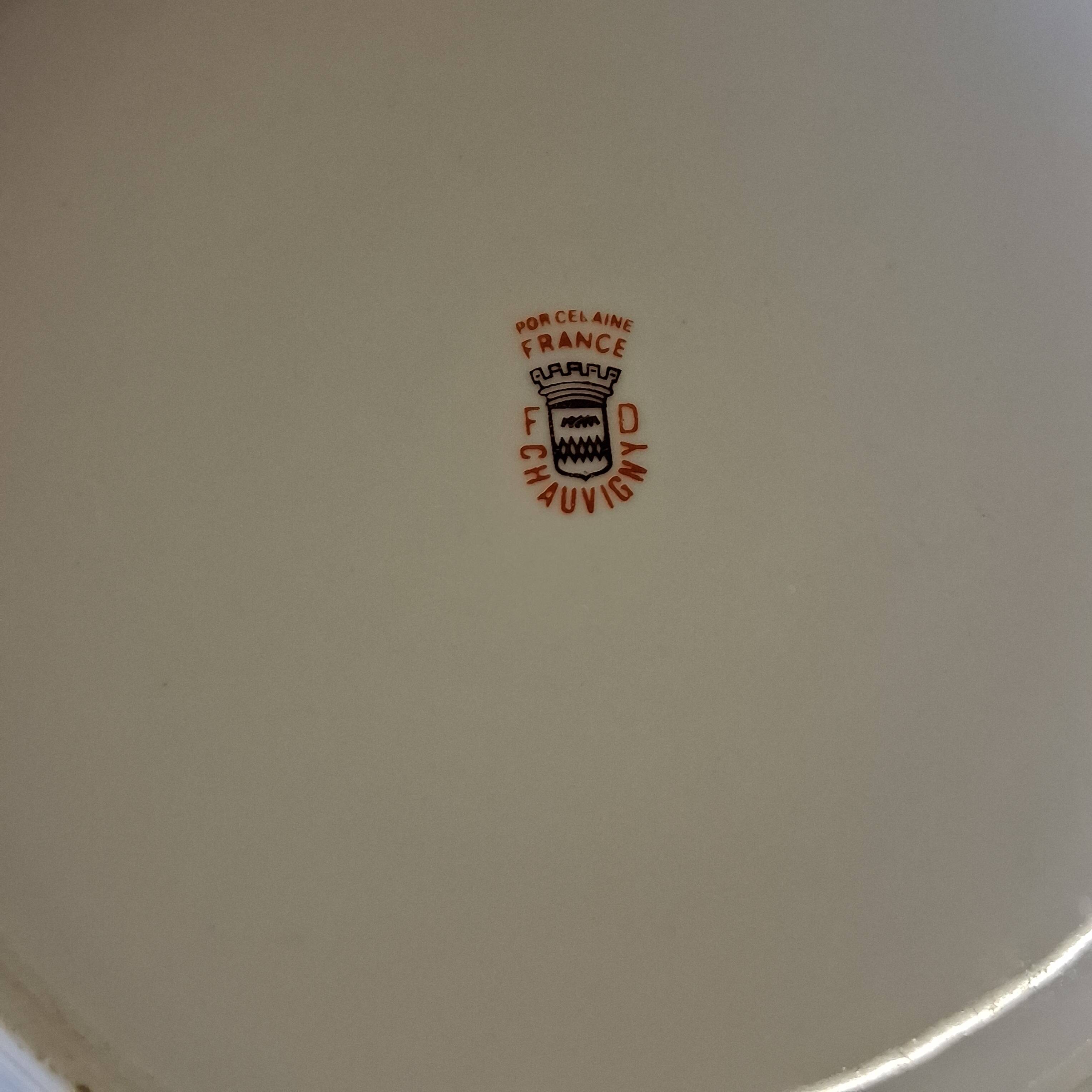 Porcelain salad bowl from Chauvigny, France, in very good condition.