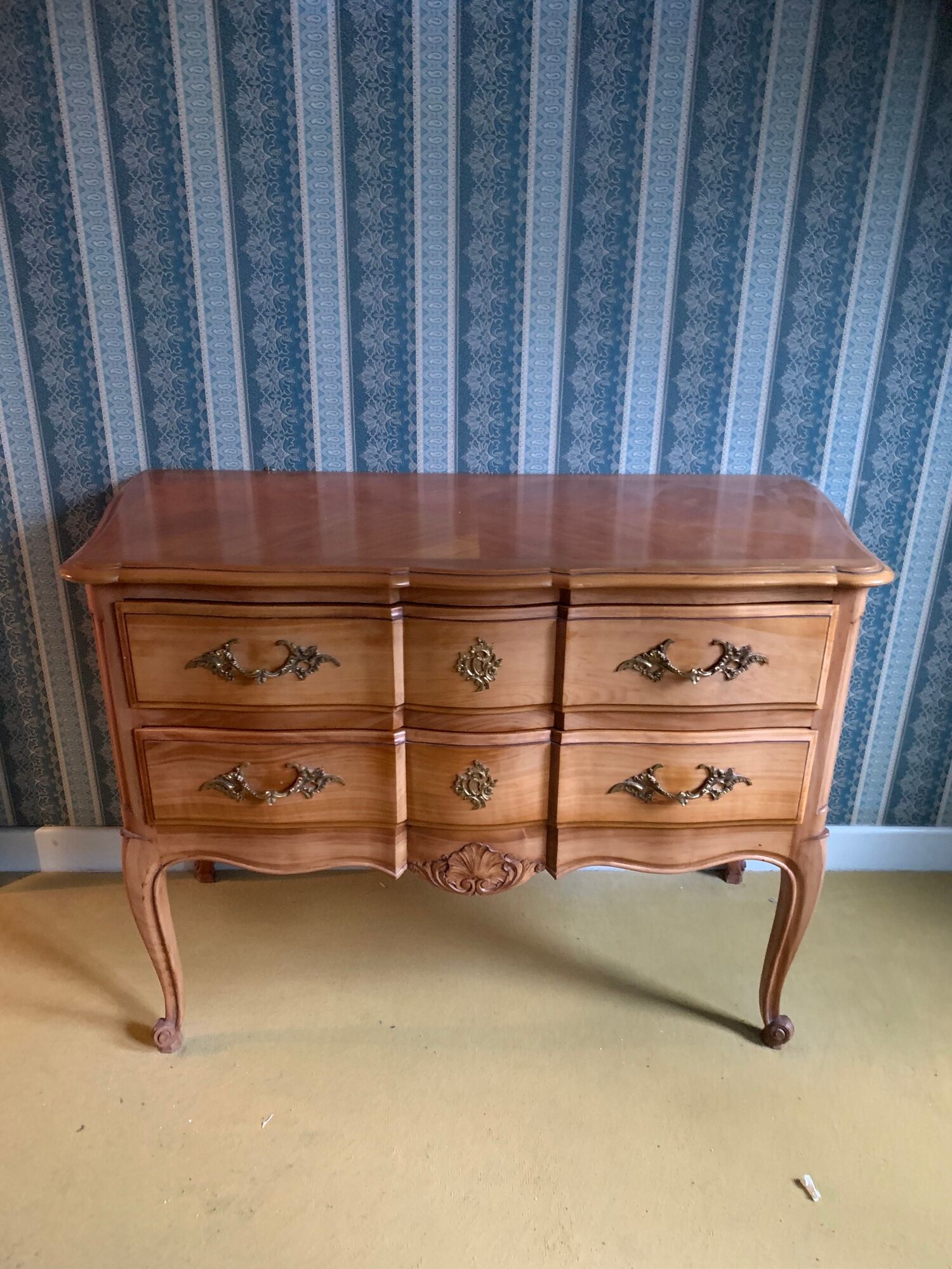 chest of drawers of transition style twentieth century