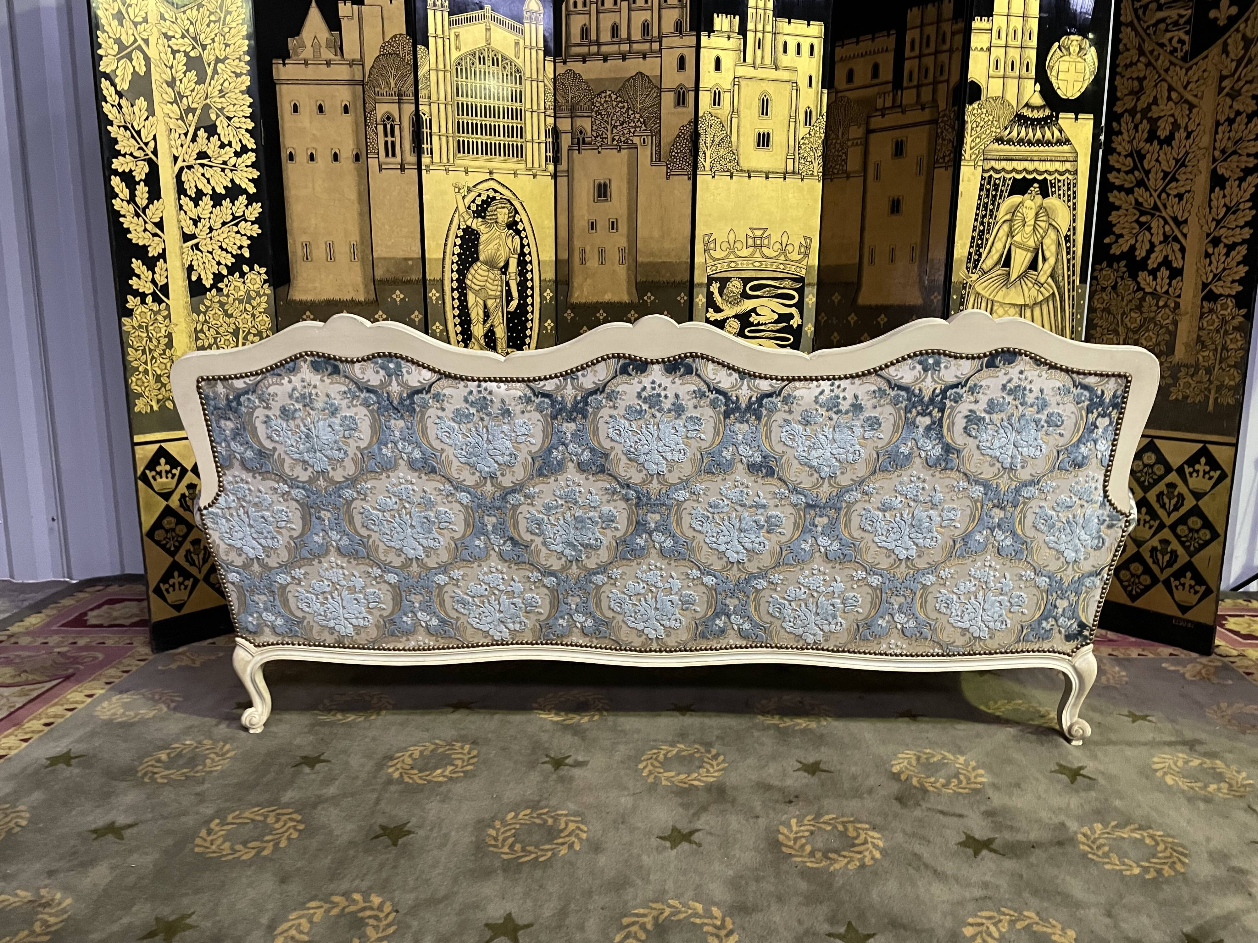 Salon canapé et paire de bergères Louis XV