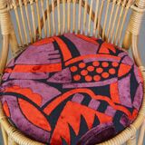 Set of 4 subtle and charming vintage 60s rattan boho chairs with colorful upholstered seats