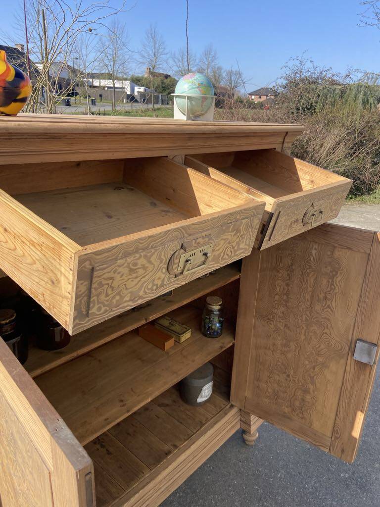 High-end Parisian buffet