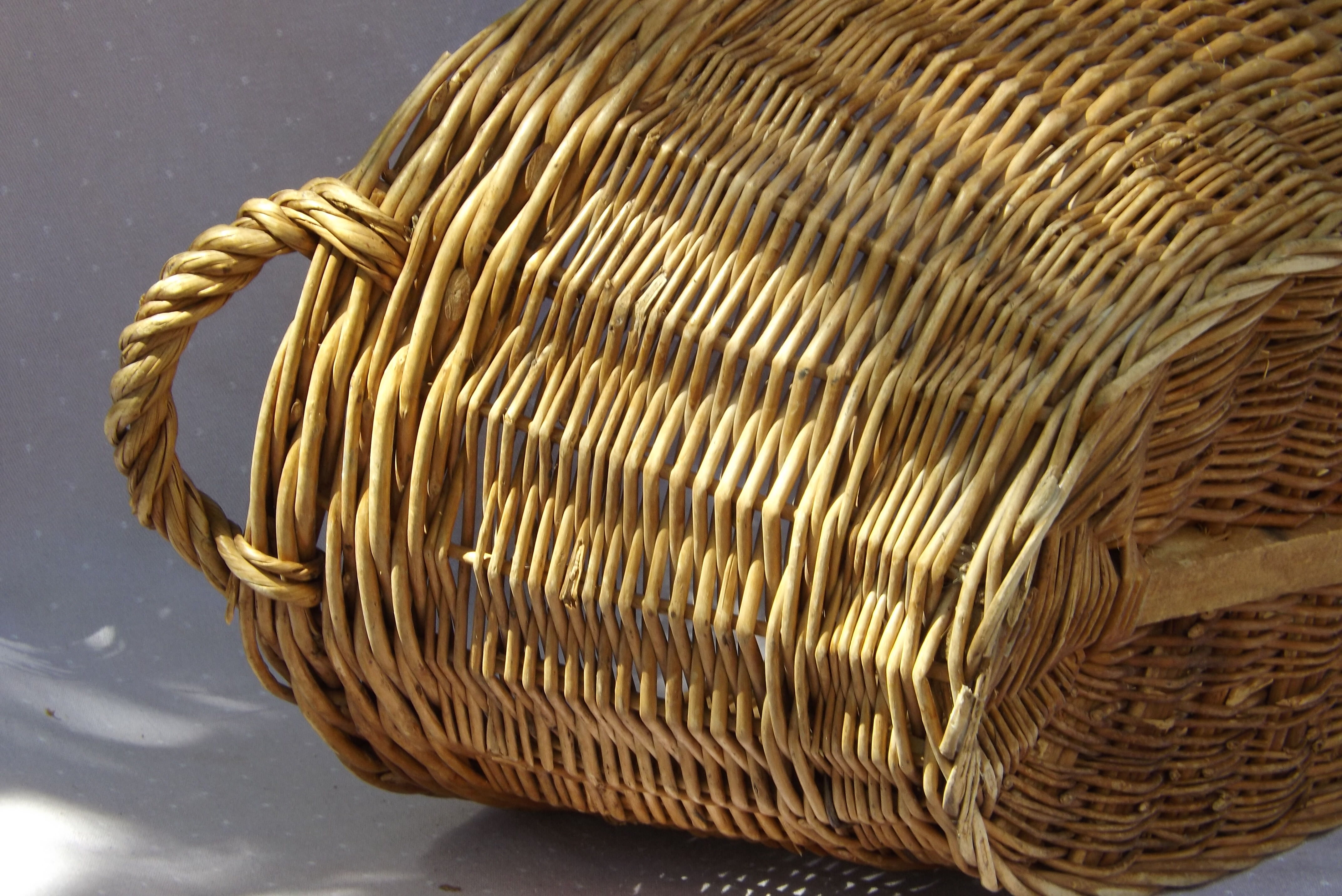 Old Wicker laundry basket