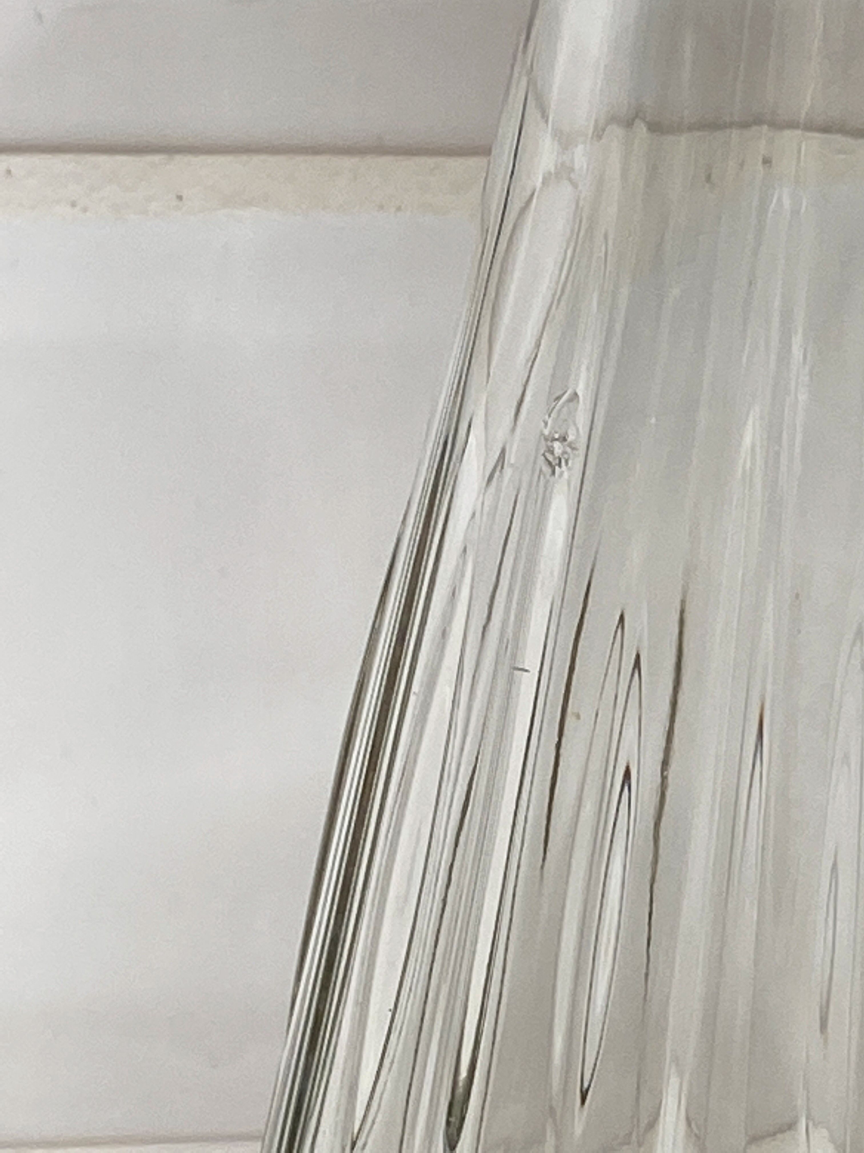 0.5 L molded glass decanter