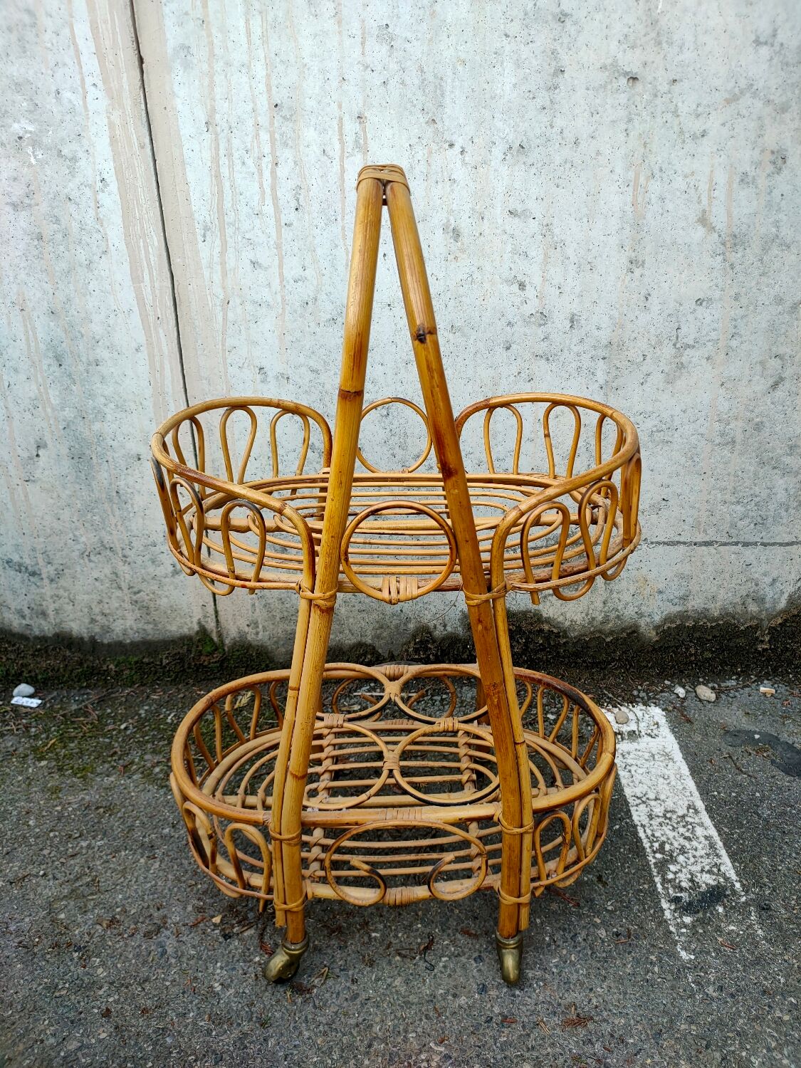 Vintage rattan wheels