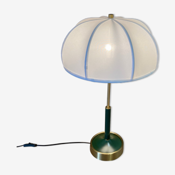 Lampe verte design scandinave