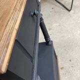 Table de chevet en bois peint