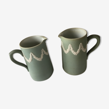 Vintage wedgwood-style teacups