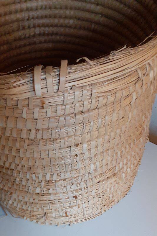 Panière corbeille ronde vintage en paille