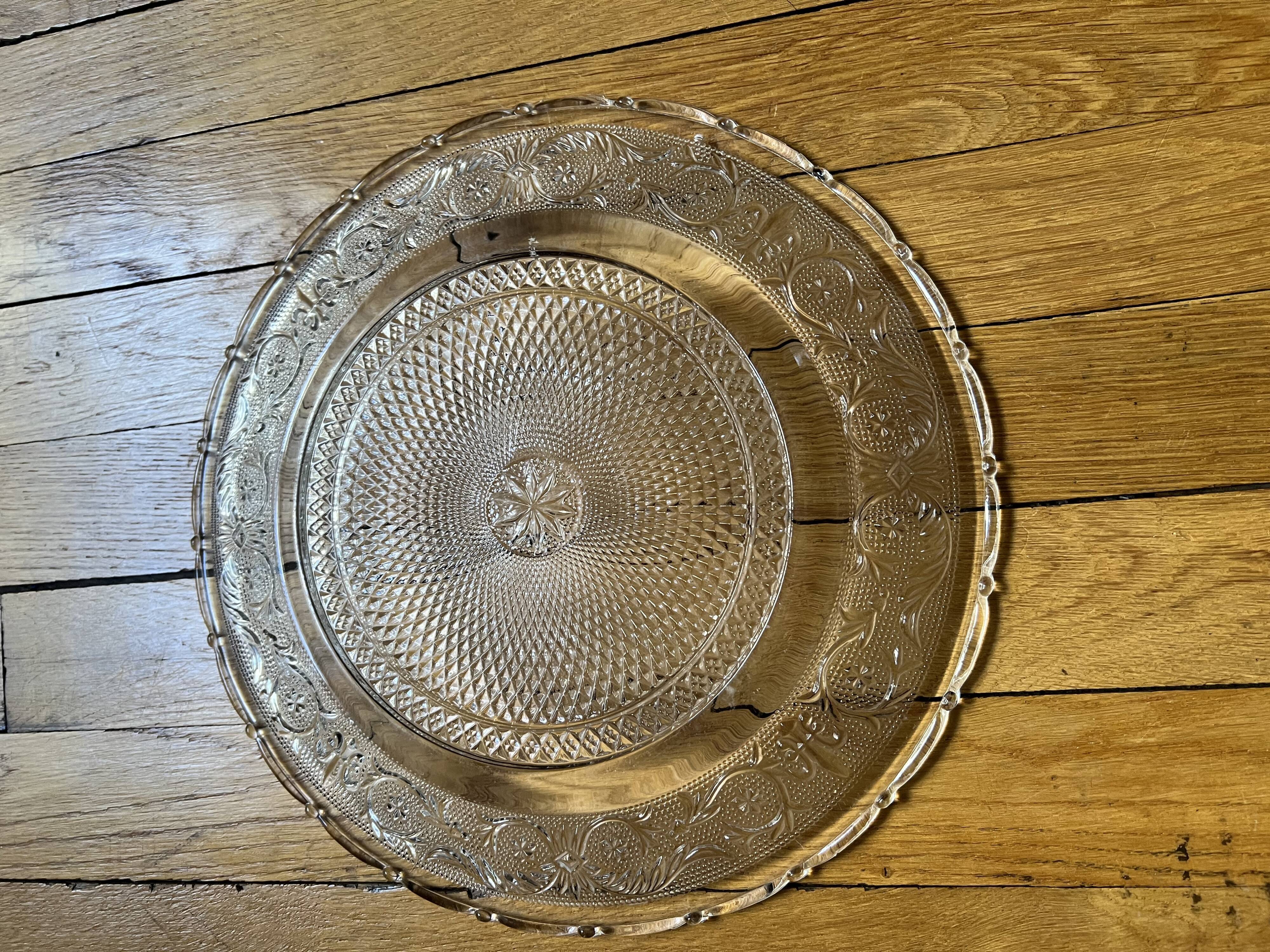 Serving dish