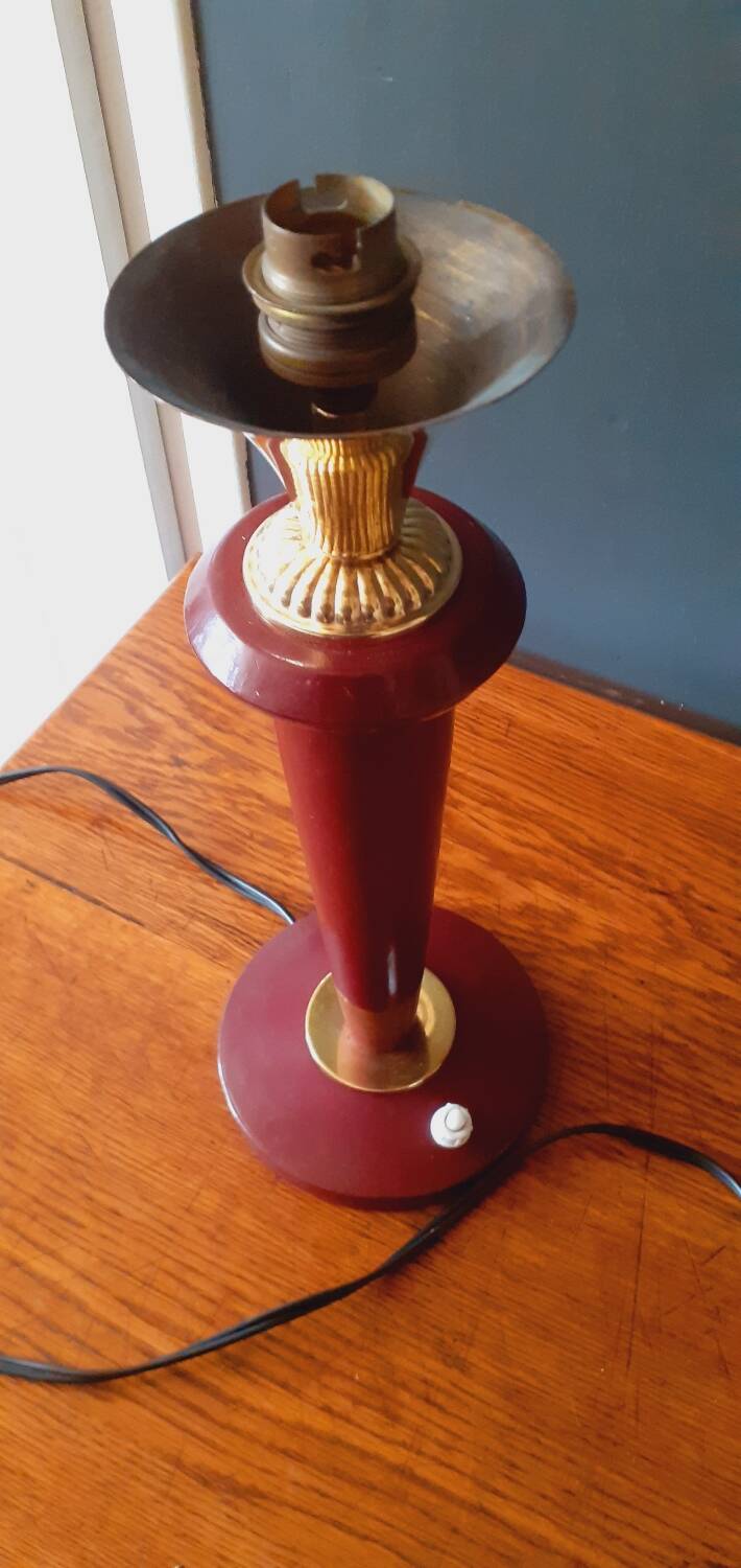 Lamp from the 40s/50s by Maison Lancel, covered in Bordeaux leather