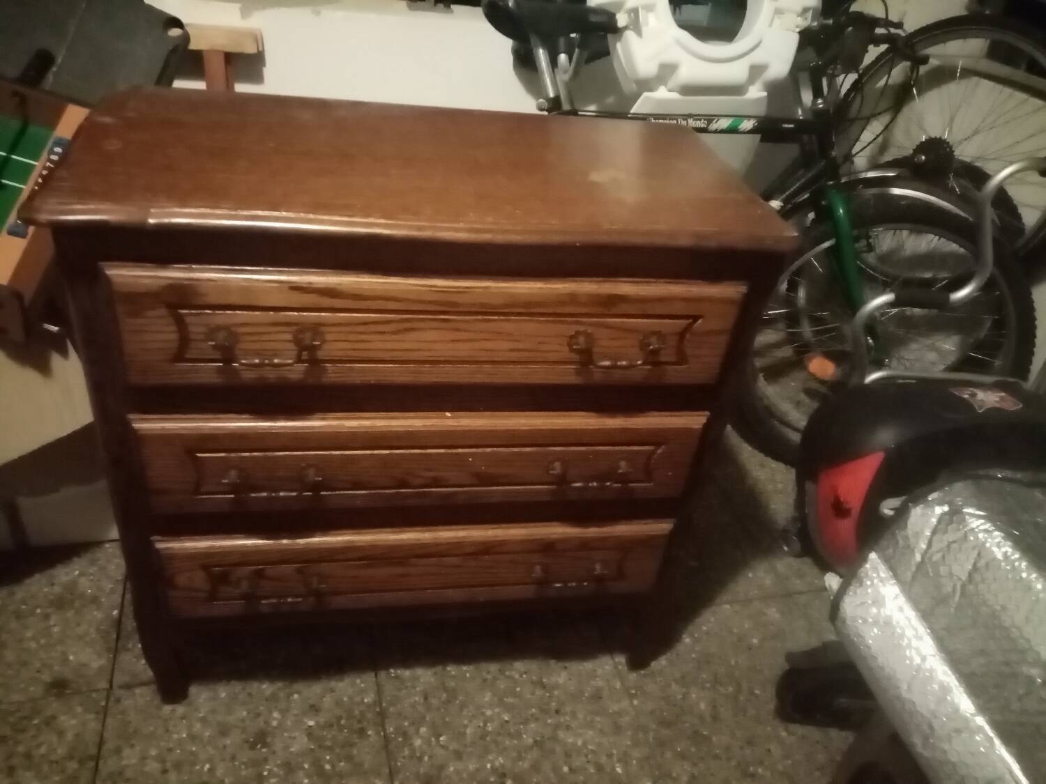 Chest of drawers with 3 drawers
