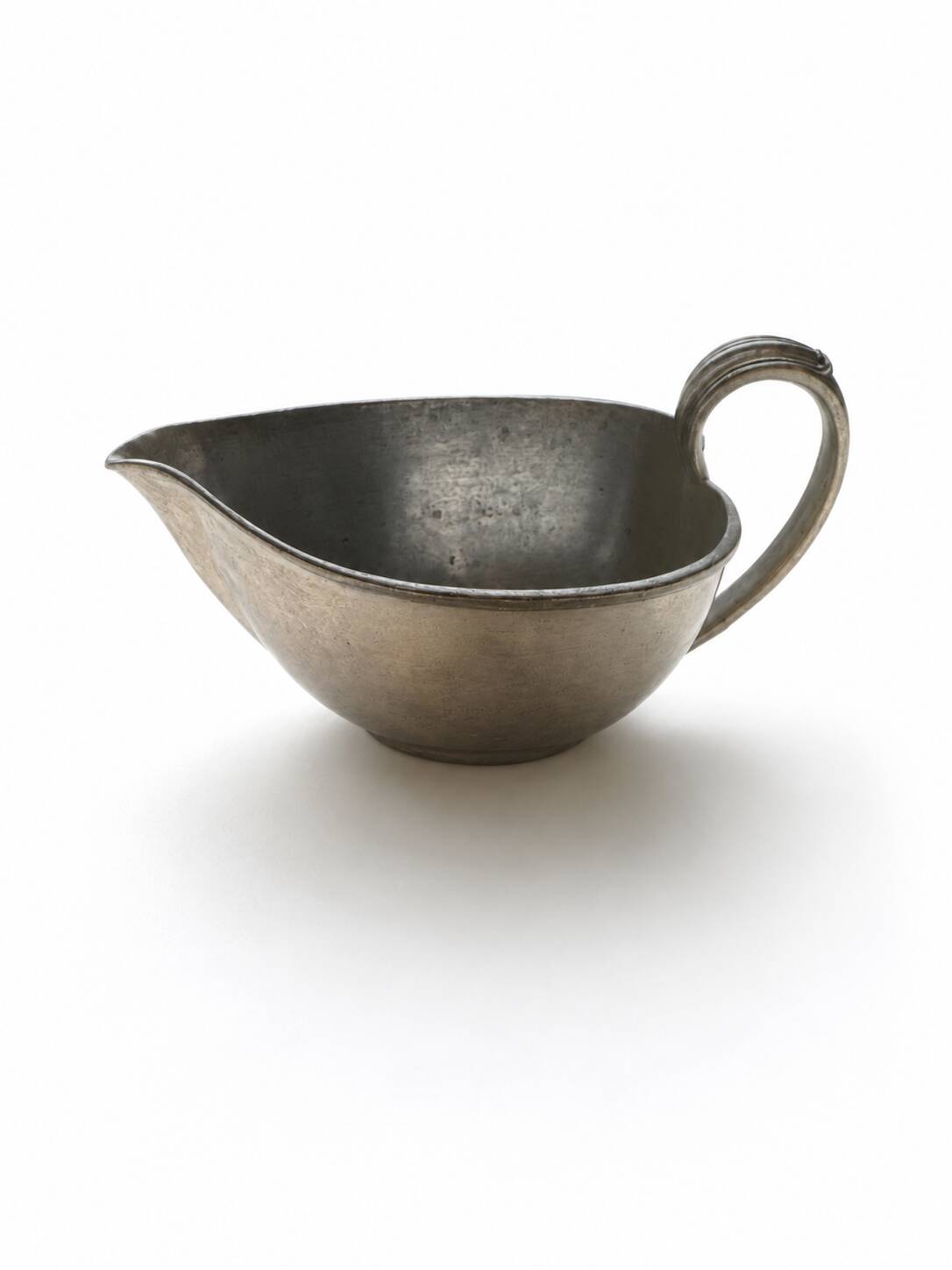 Modernist Sauce Boat in Pewter — Just Andersen, Denmark 1930 (Model 2272)