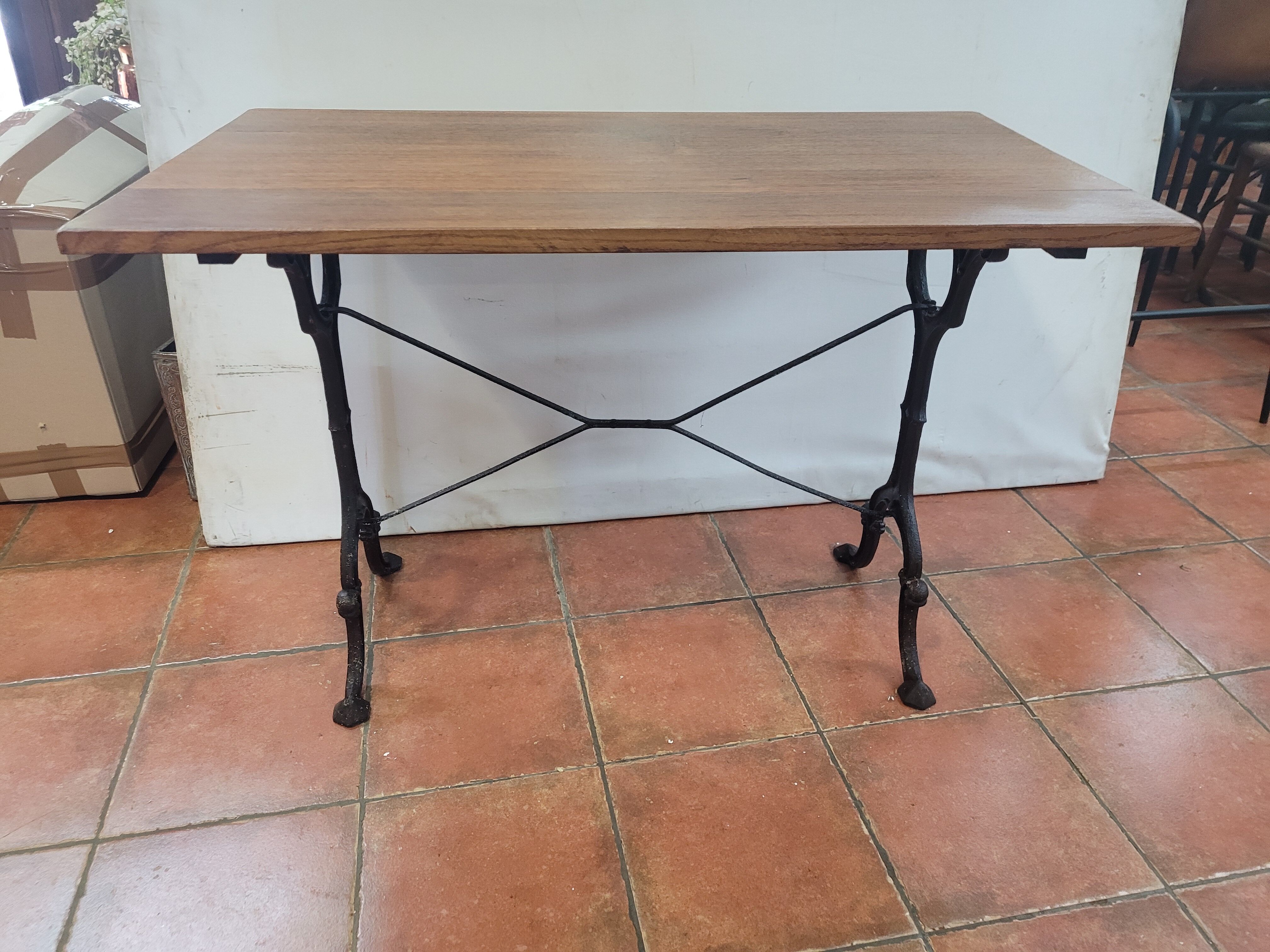 Bistro table base cast iron over oak